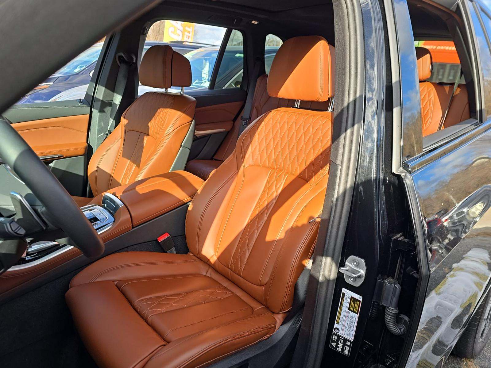 2025 BMW X5 xDrive40i AWD