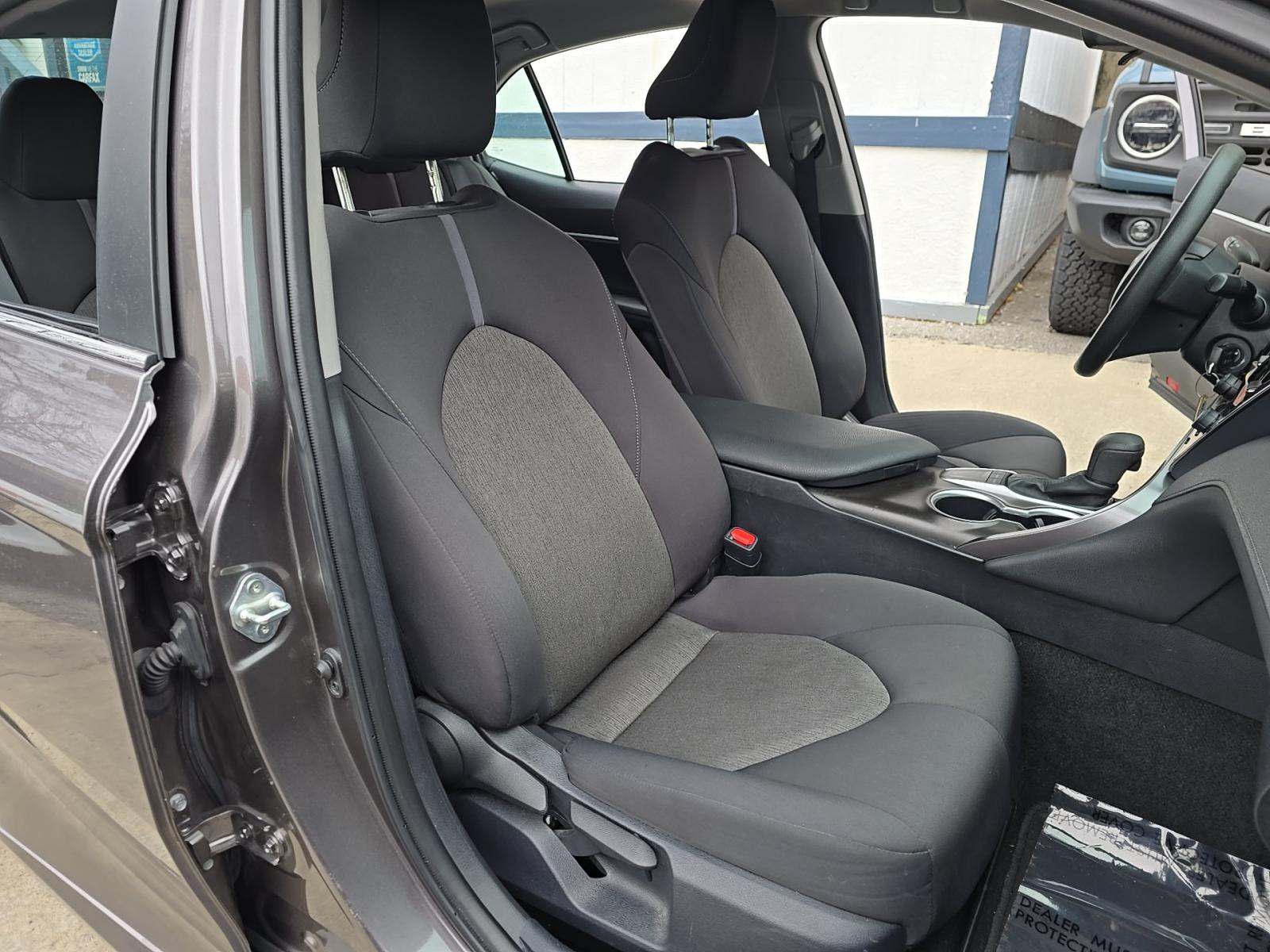 2023 Toyota Camry LE FWD