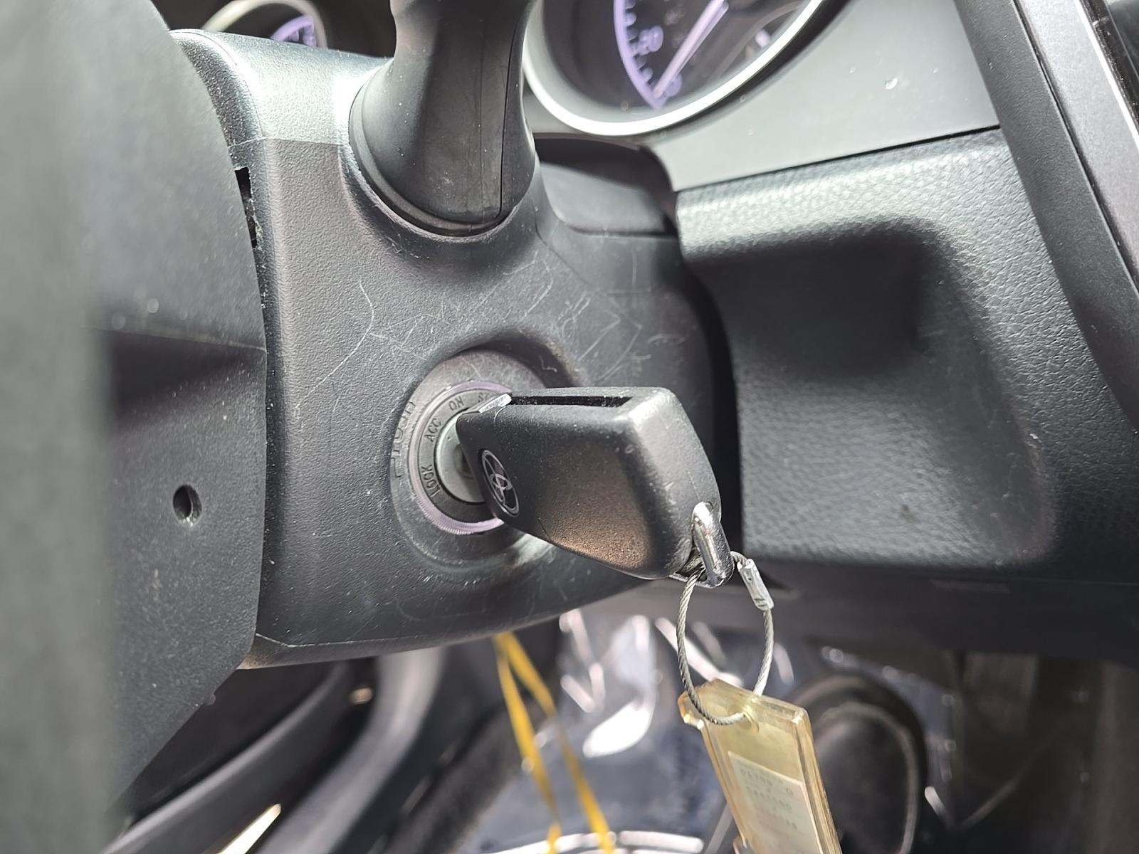 2023 Toyota Camry LE FWD