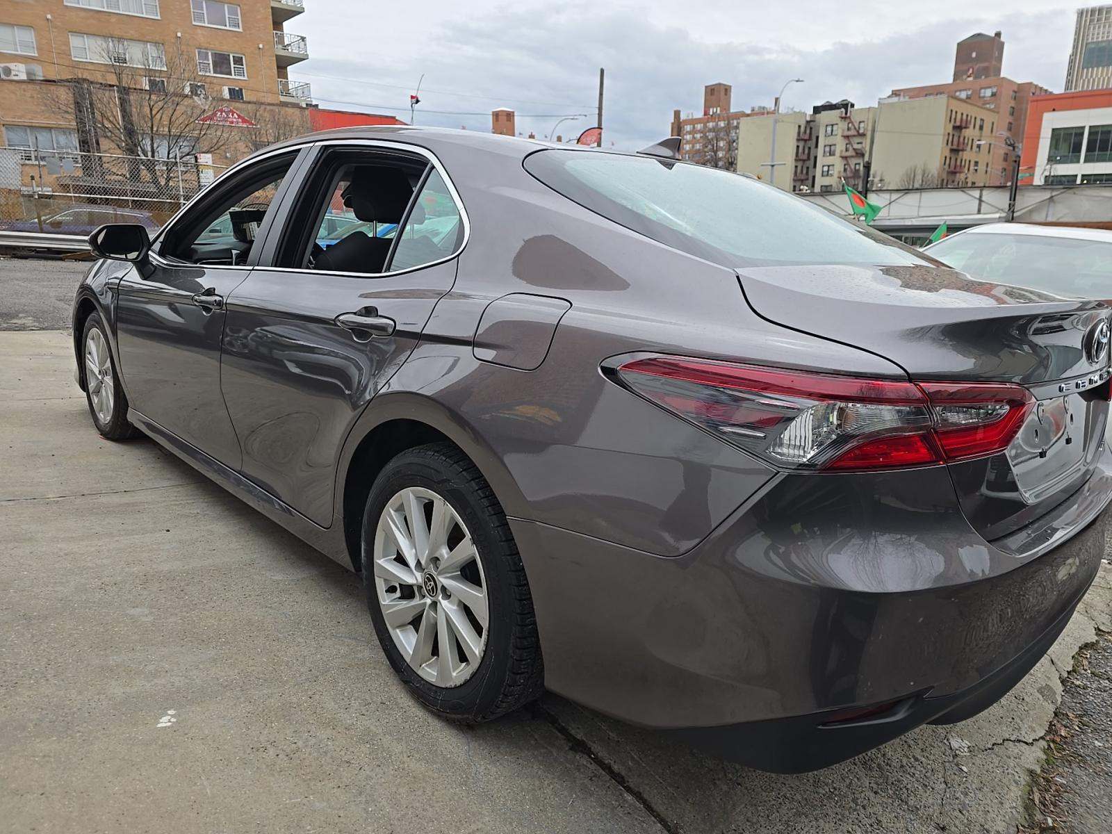 2023 Toyota Camry LE FWD