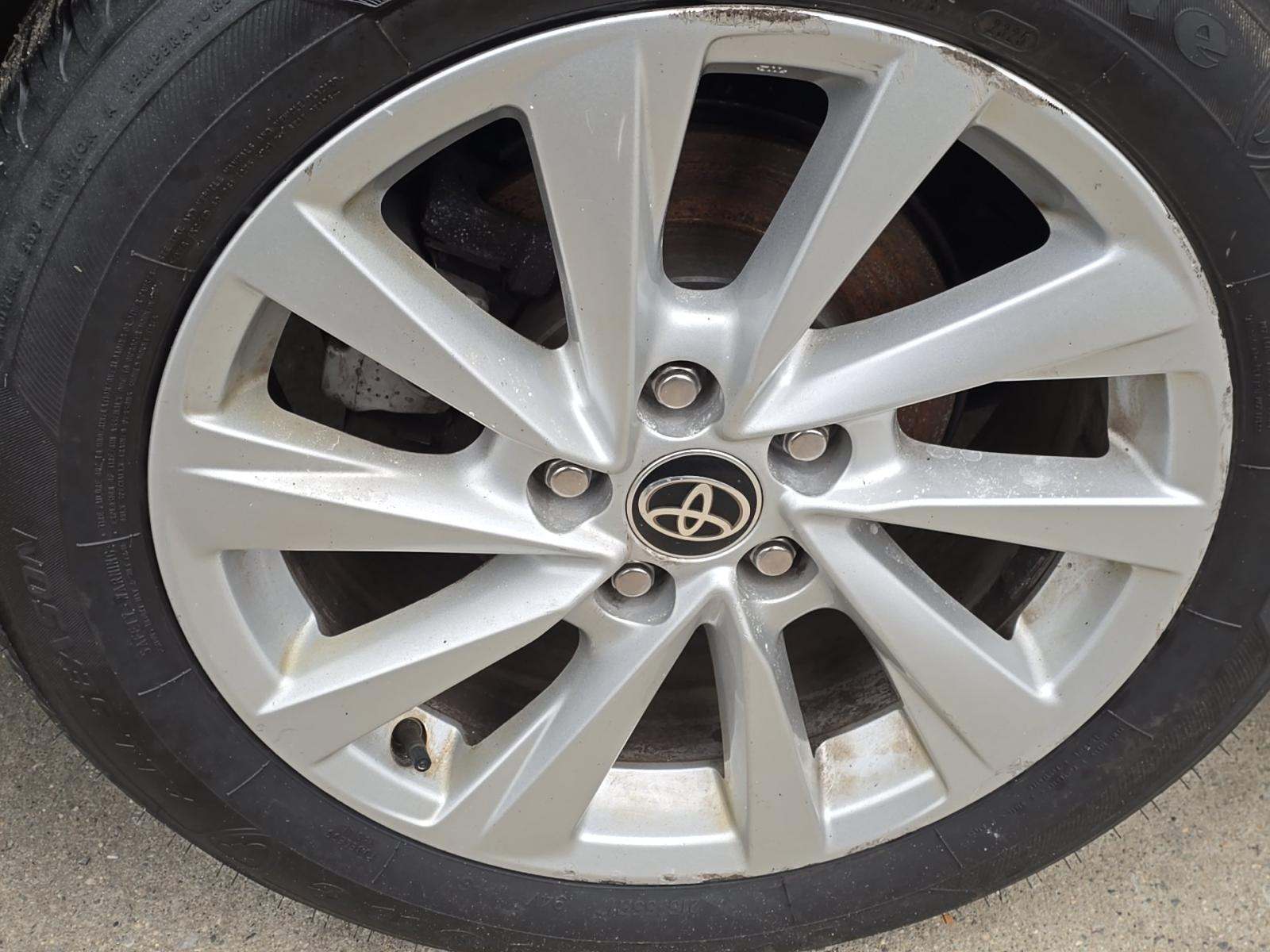 2023 Toyota Camry LE FWD