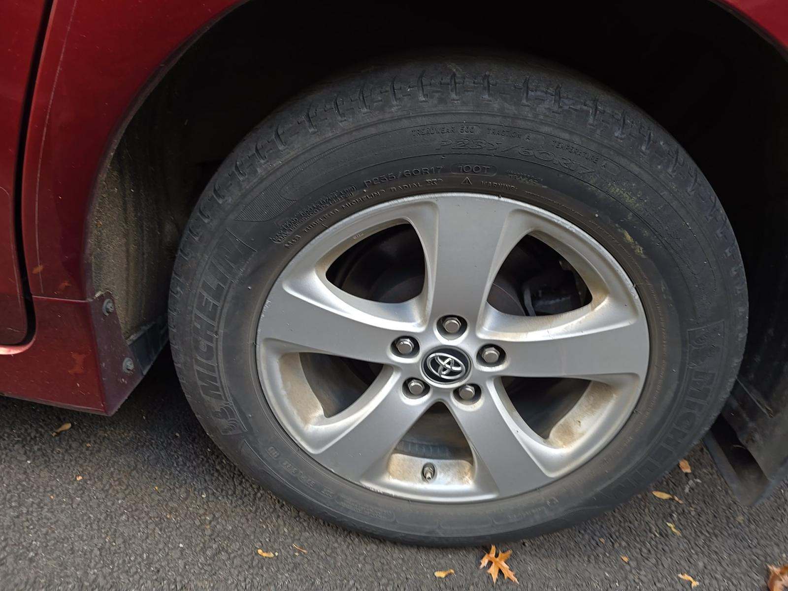 2020 Toyota Sienna LE FWD