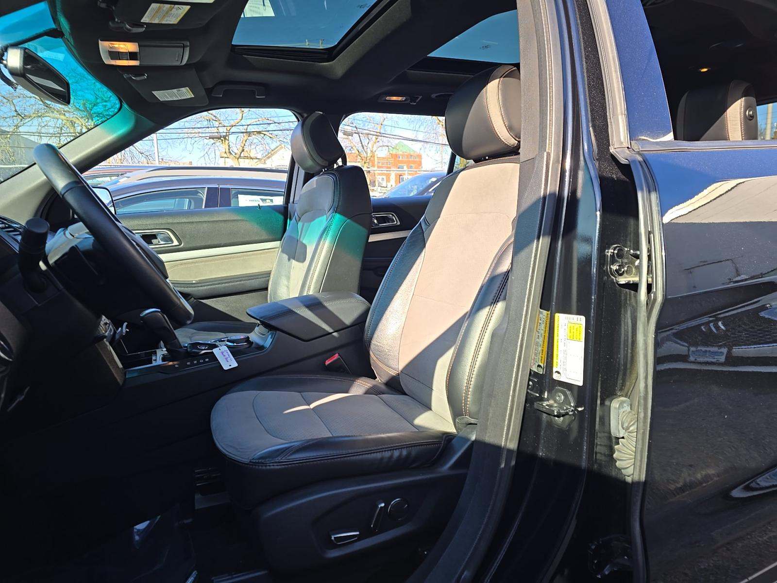 FORD EXPLORER - 6
