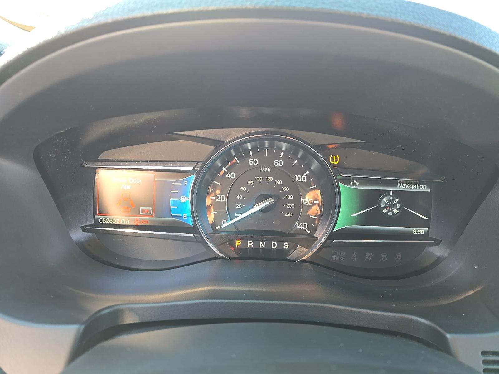 FORD EXPLORER - 9