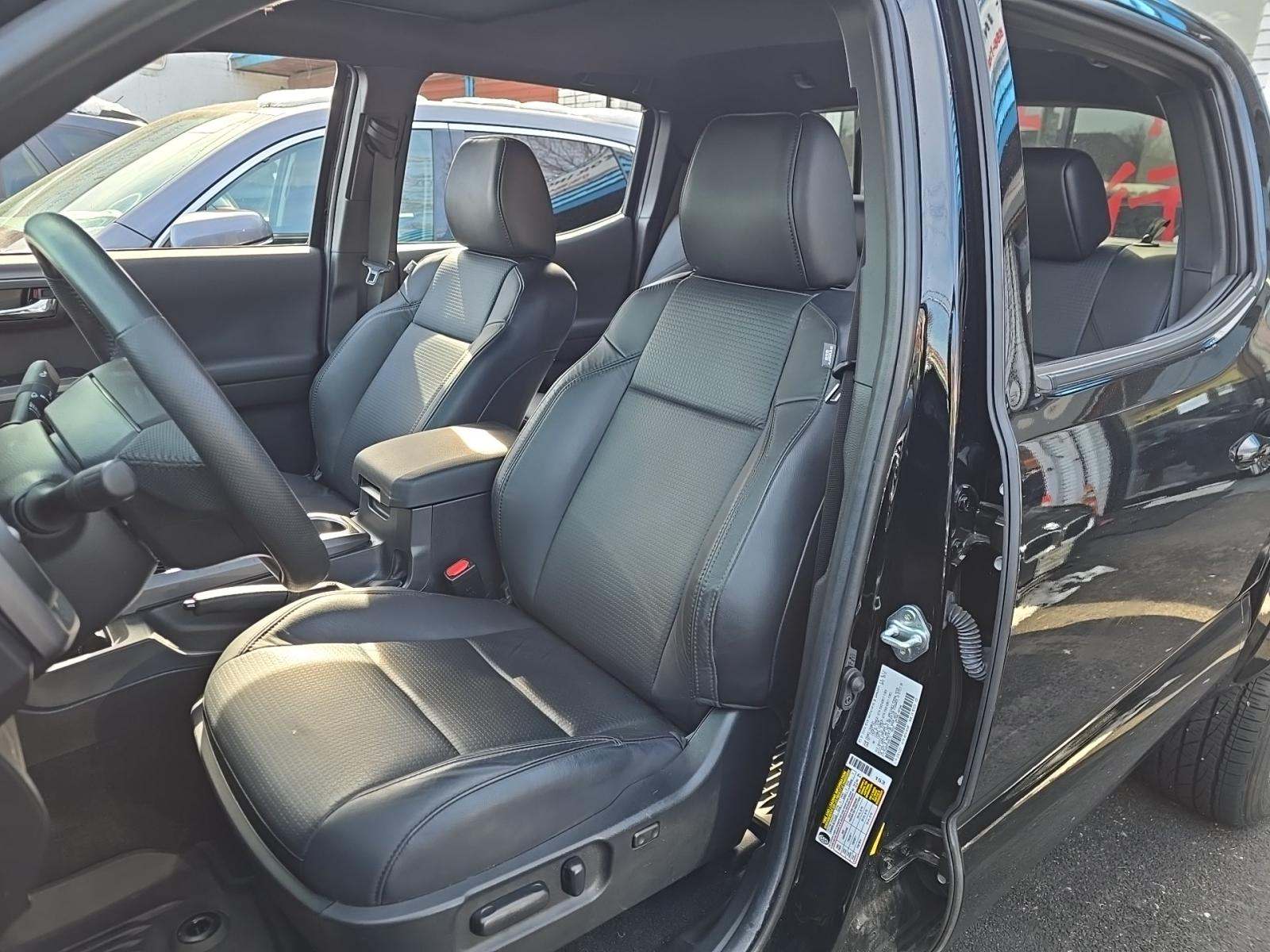 2022 Toyota Tacoma TRD Sport AWD