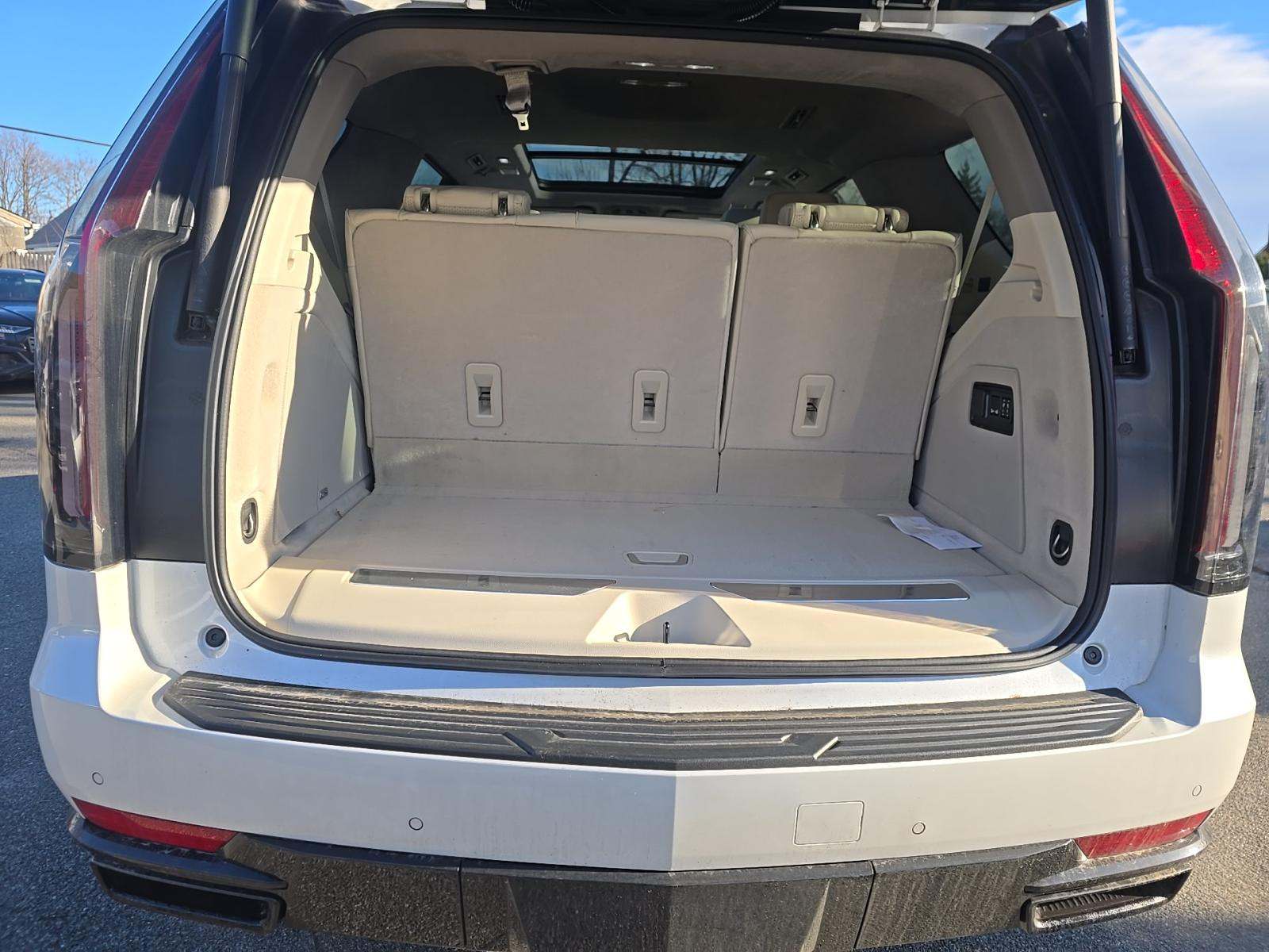 2023 Cadillac Escalade Sport Platinum AWD