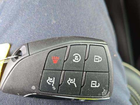 CHEVROLET PREMIER - 8