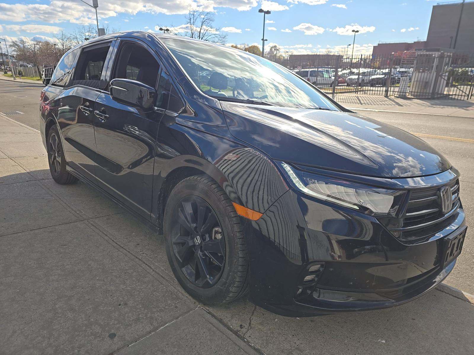 2023 Honda Odyssey Sport FWD