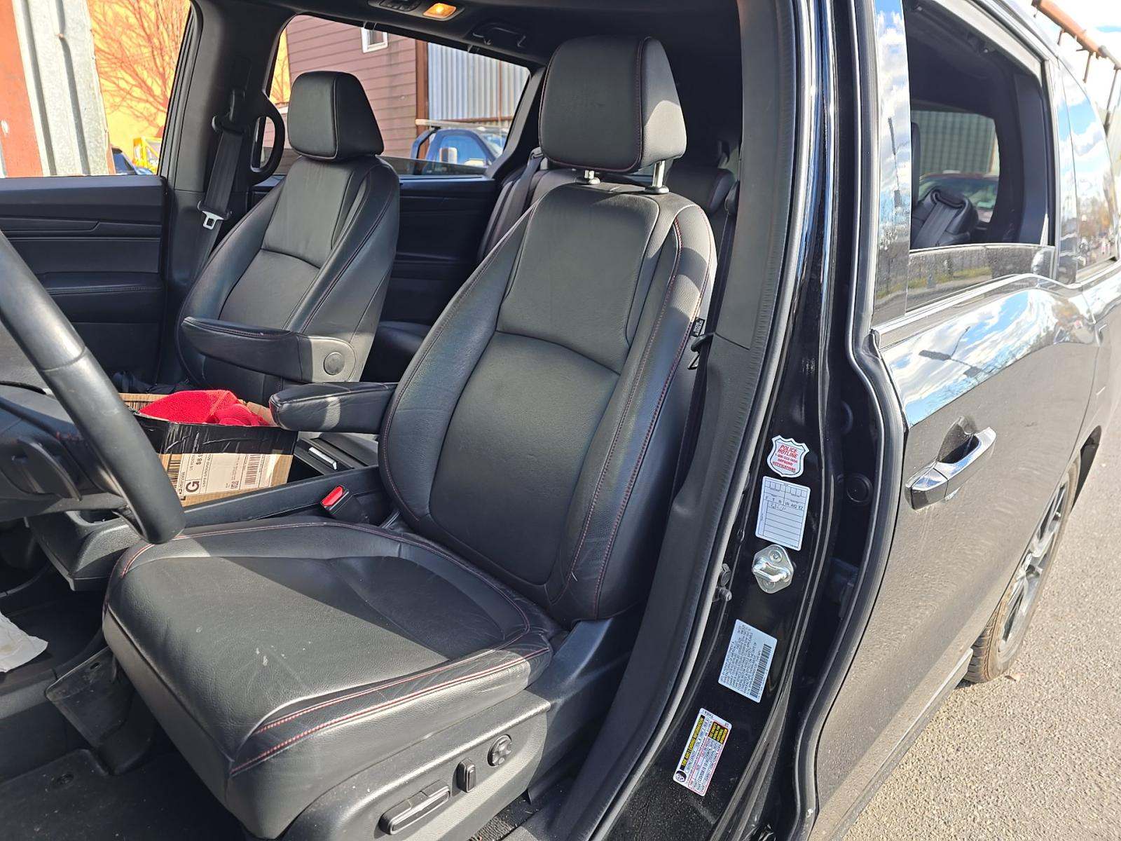 2023 Honda Odyssey Sport FWD