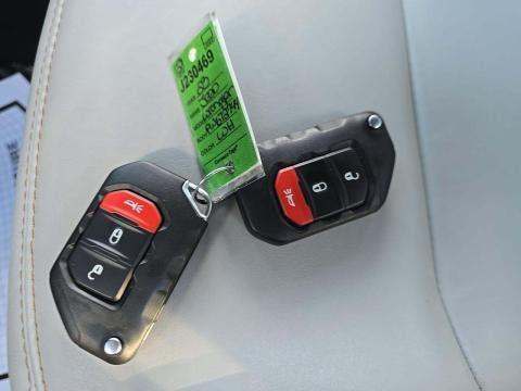 JEEP 4XE SAHARA HIGH ALTITUDE - 8