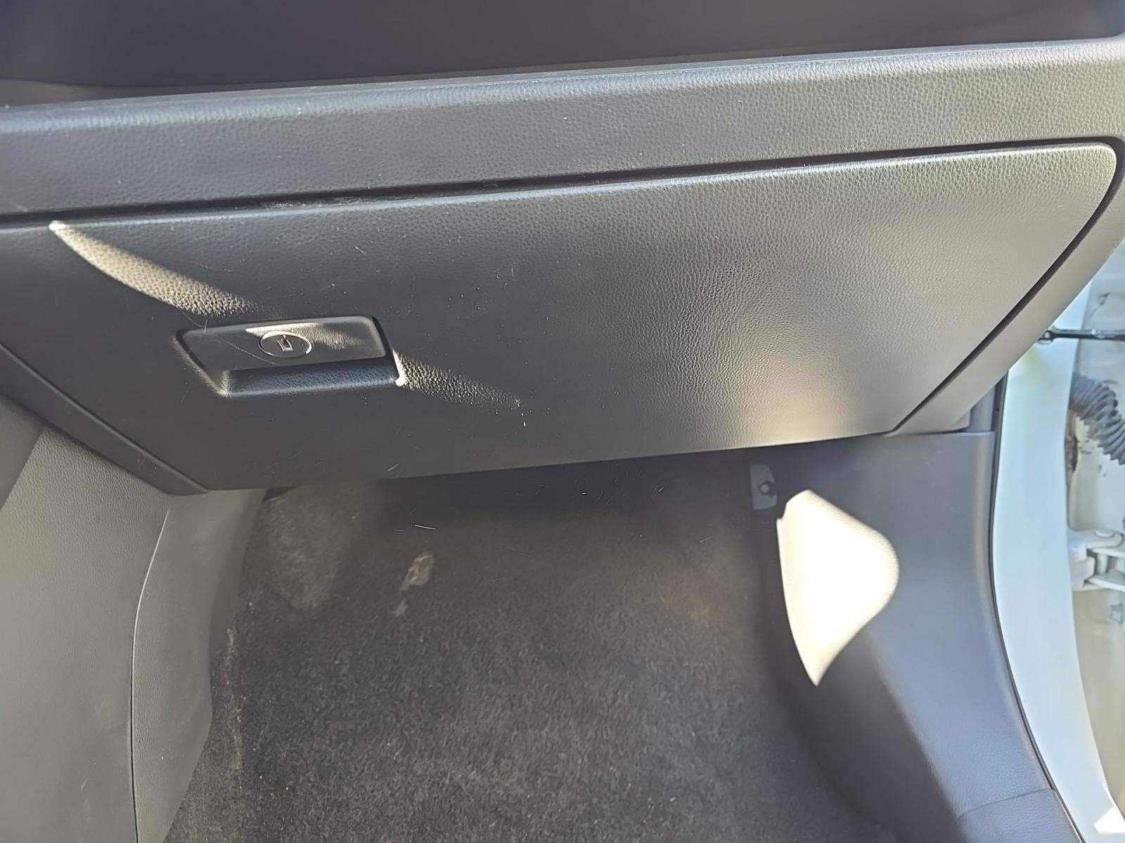 2024 Toyota RAV4 LE FWD