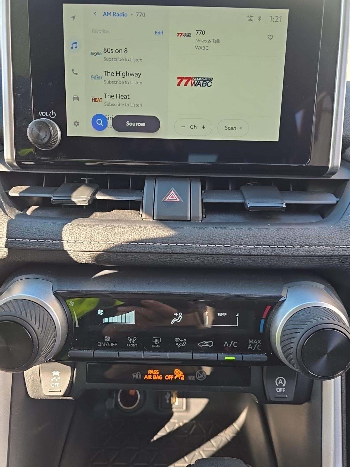 2024 Toyota RAV4 LE FWD