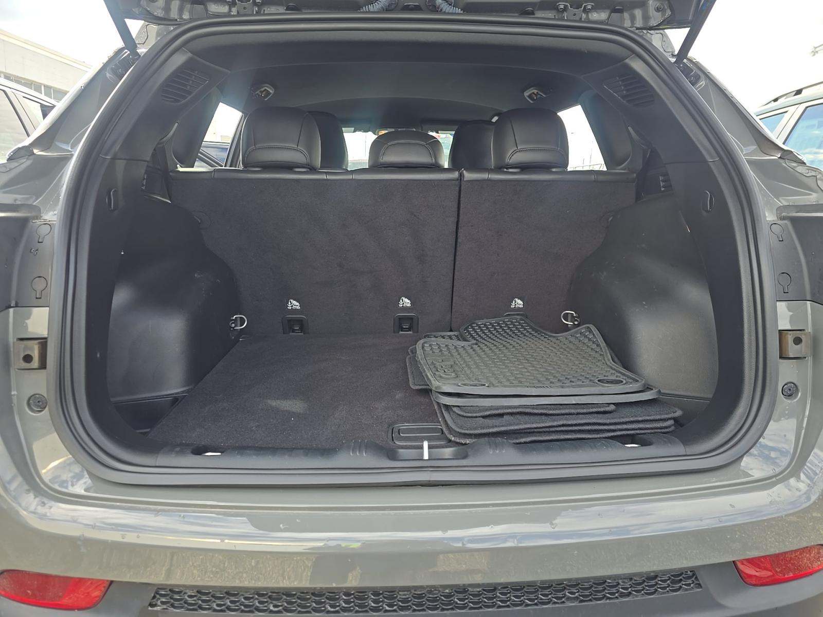 2023 Jeep Compass Latitude Lux AWD