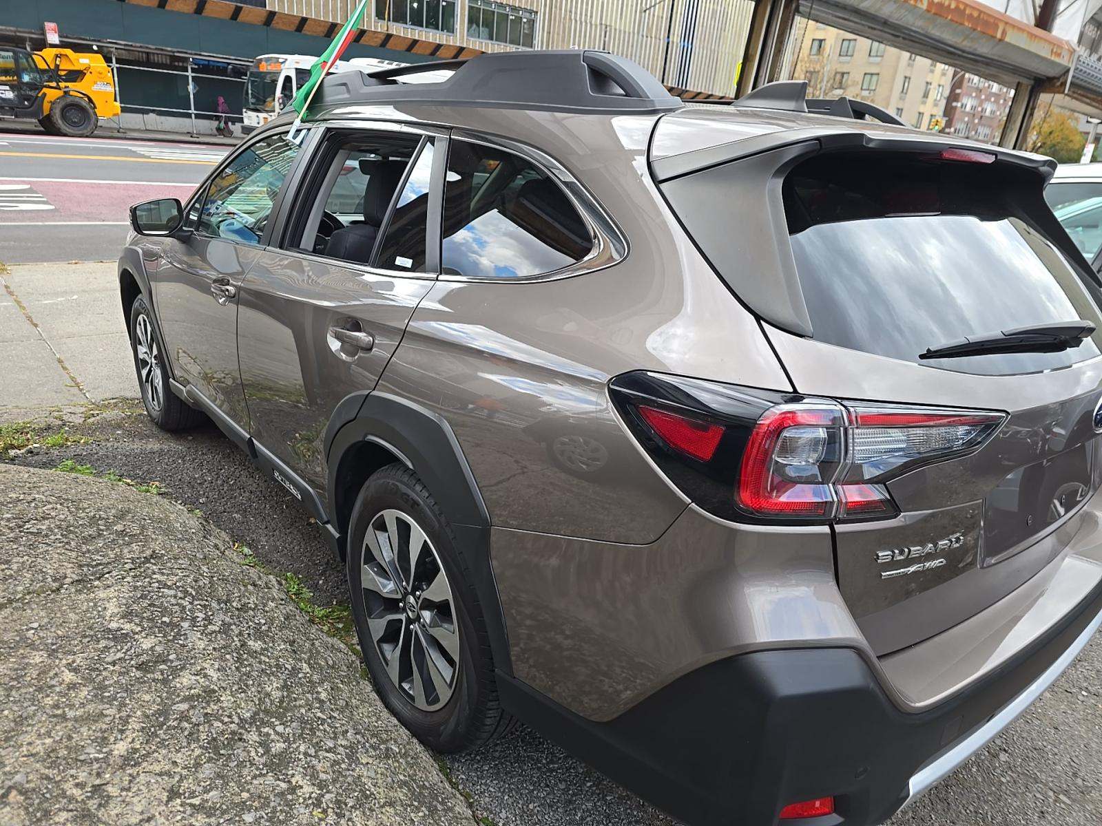 2023 Subaru Outback Limited AWD