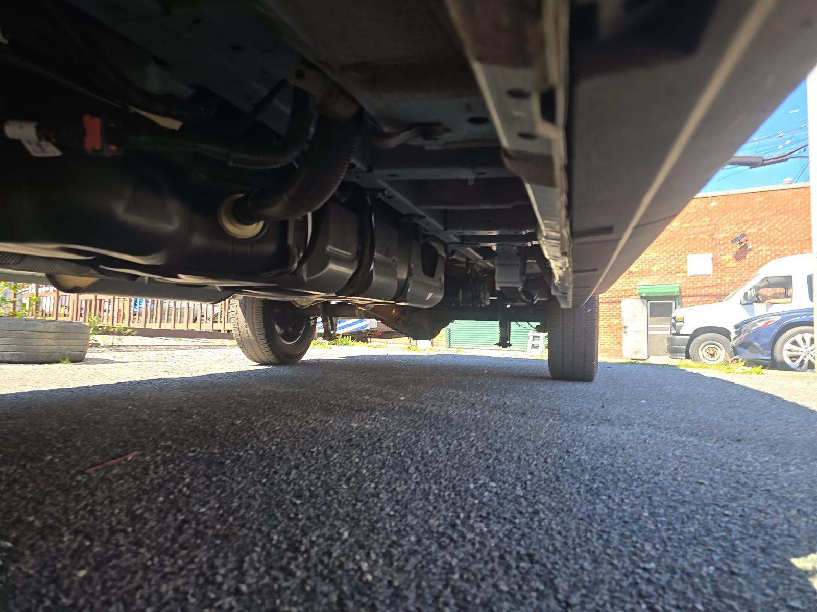 FORD TRANSIT 250 - 7