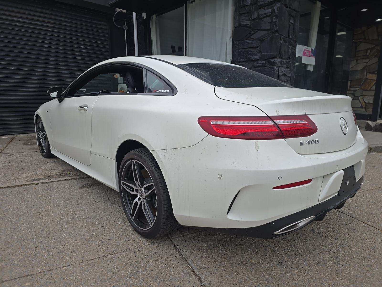 MERCEDES-BENZ E-CLASS - 2