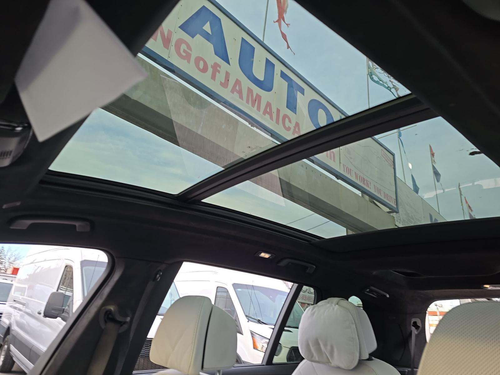 2023 BMW X7 xDrive40i AWD