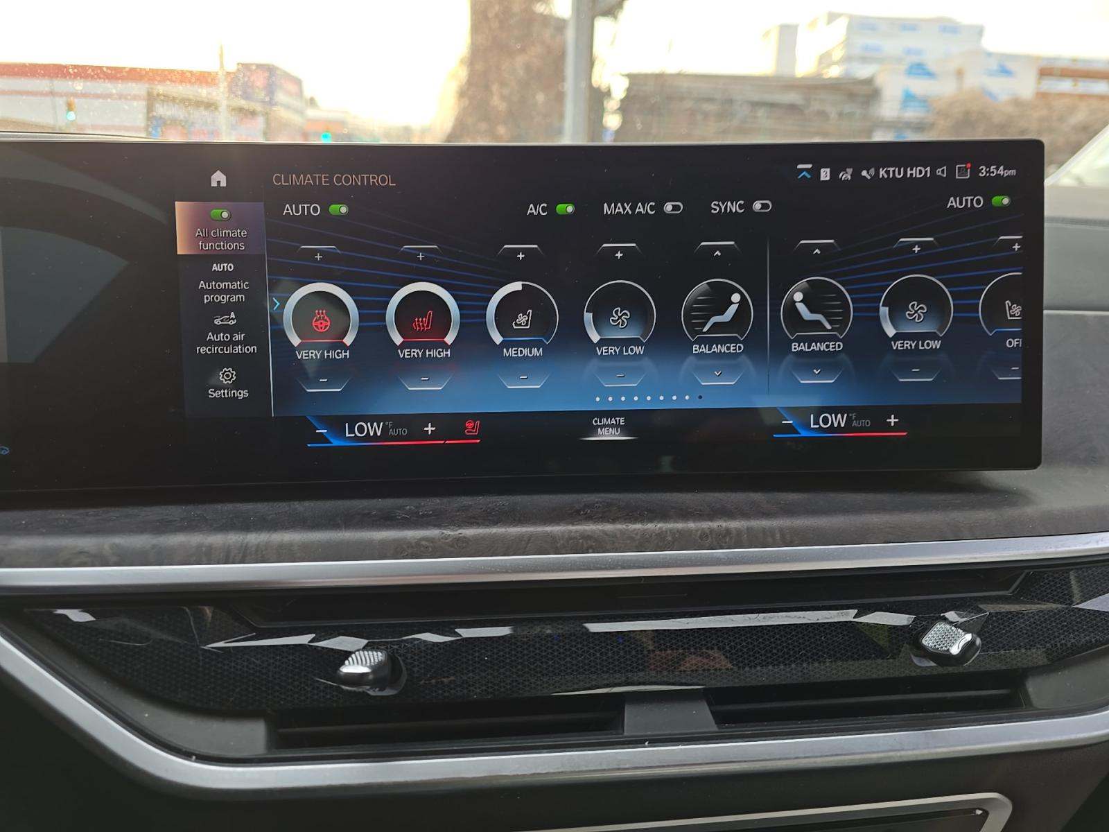 2023 BMW X7 xDrive40i AWD