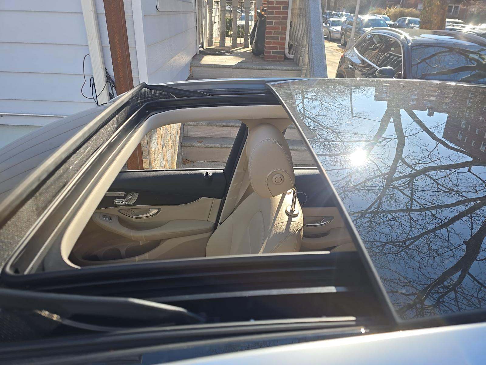 2021 Mercedes-Benz GLC GLC 300 AWD