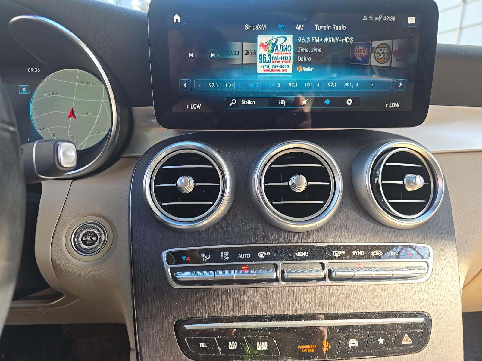 2021 Mercedes-Benz GLC GLC 300 AWD