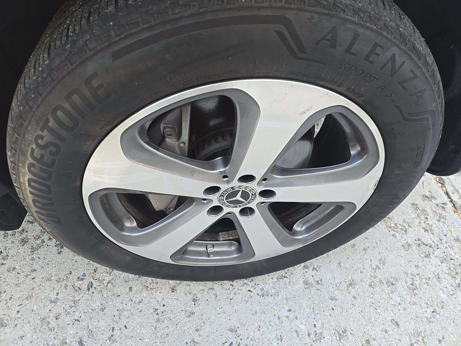 2021 Mercedes-Benz GLC GLC 300 AWD