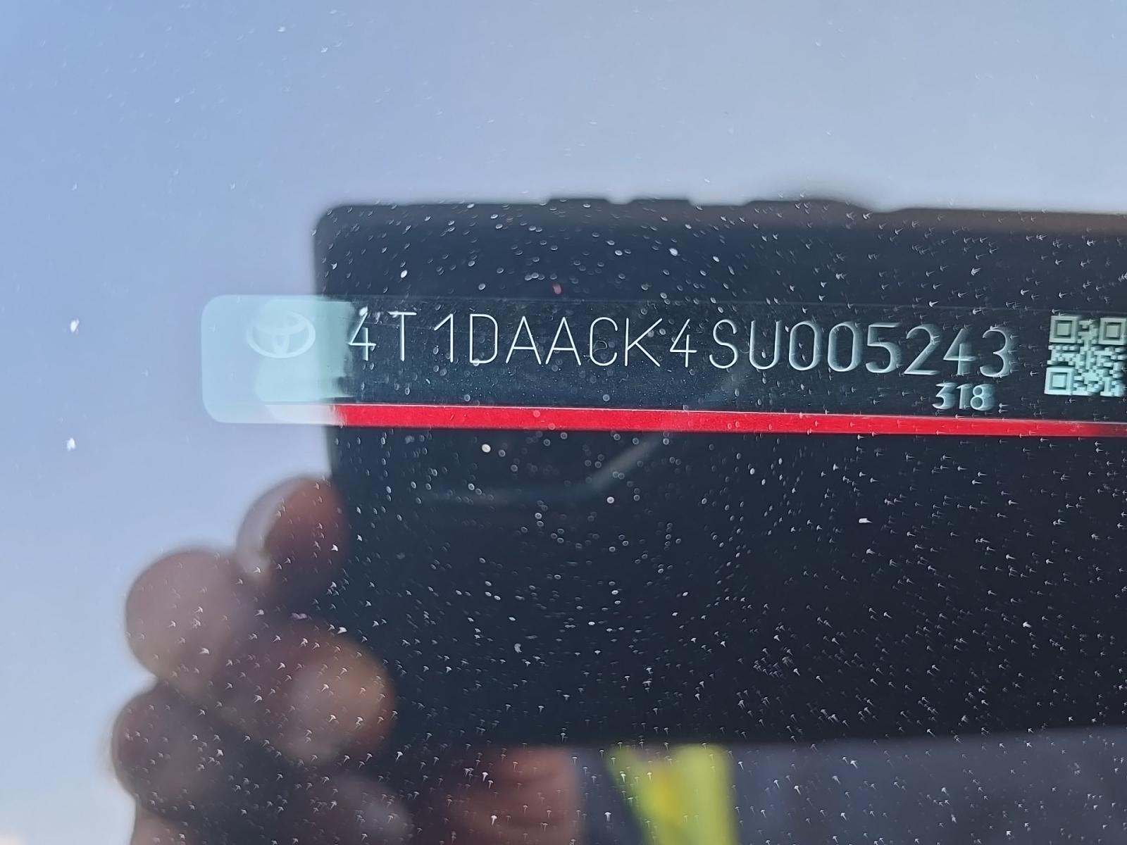 2025 Toyota Camry SE FWD