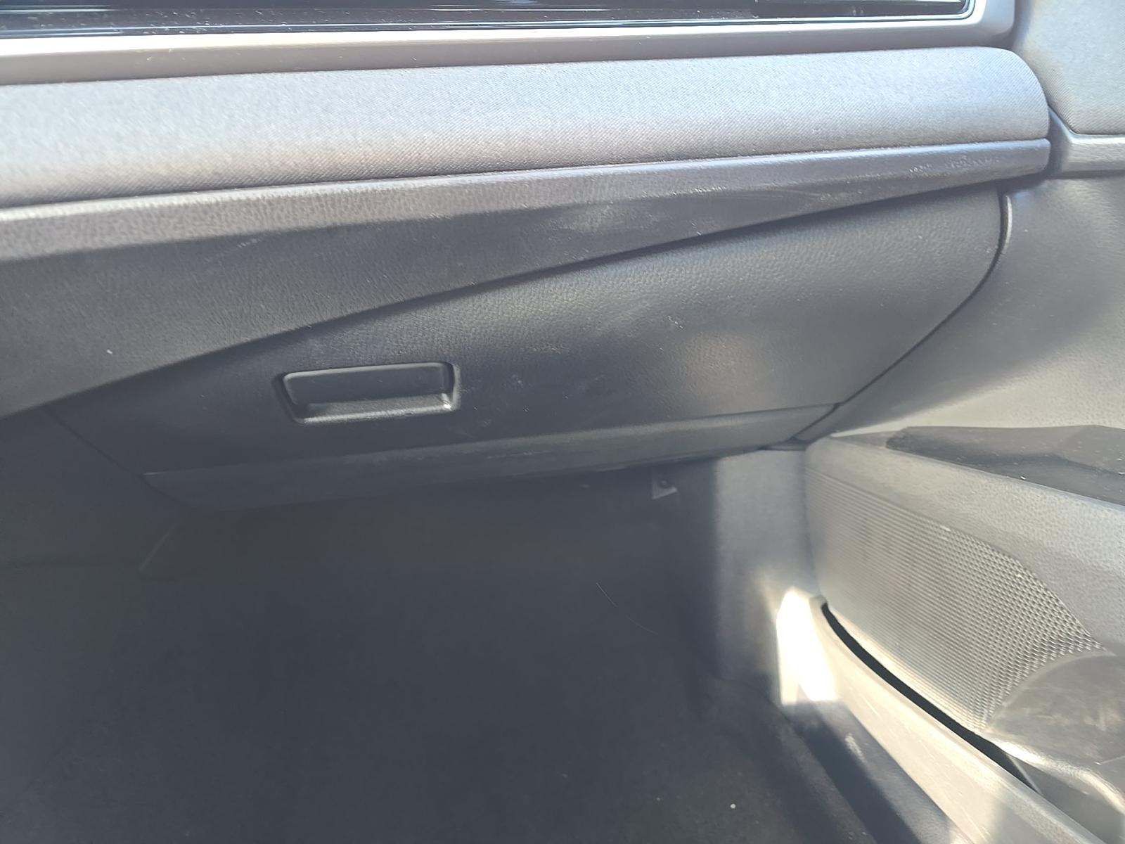 2025 Toyota Camry LE FWD