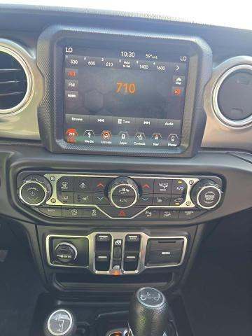 JEEP UNLIMITED SAHARA - 10