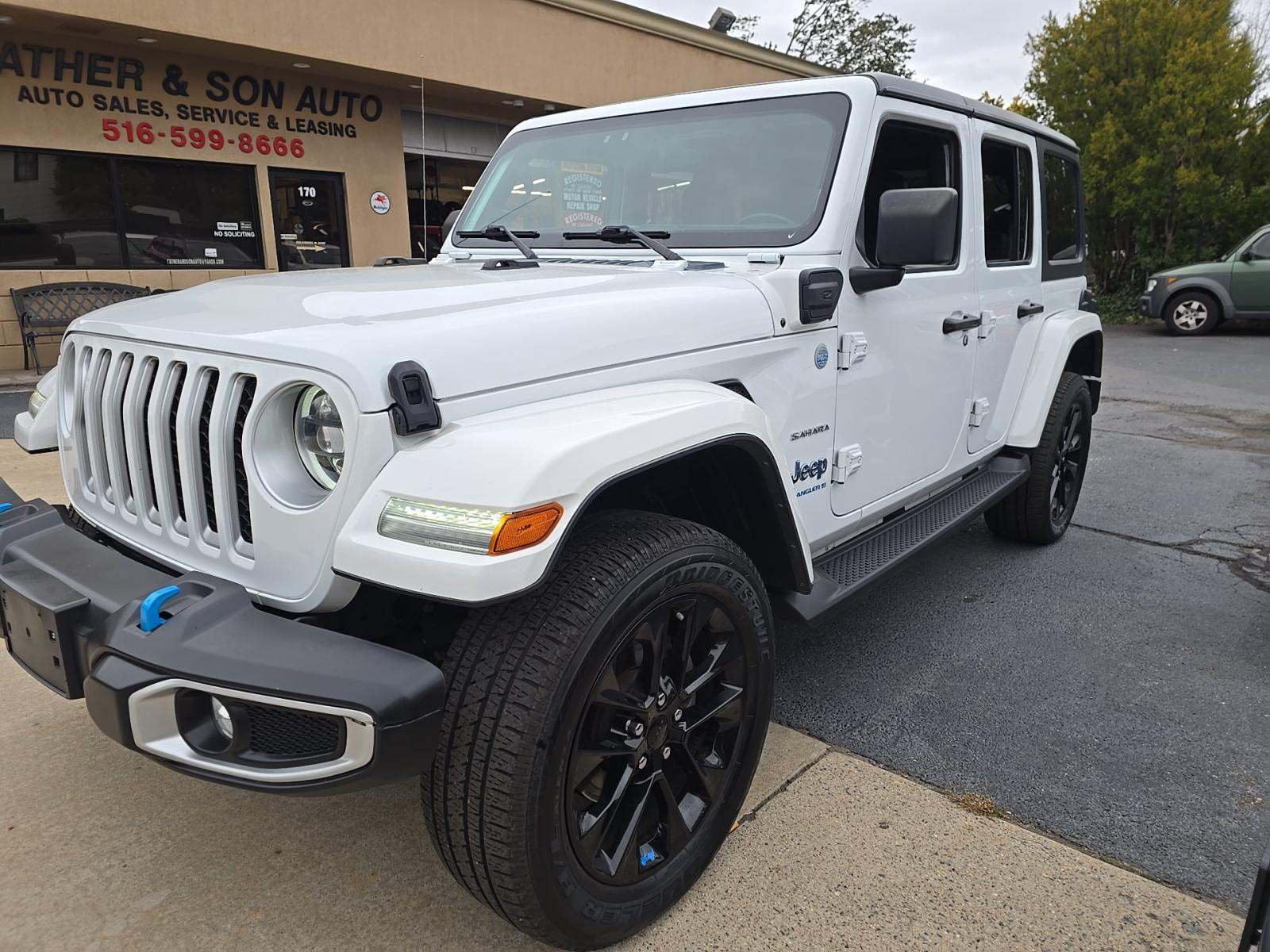 2023 Jeep Wrangler 4xe Sahara AWD