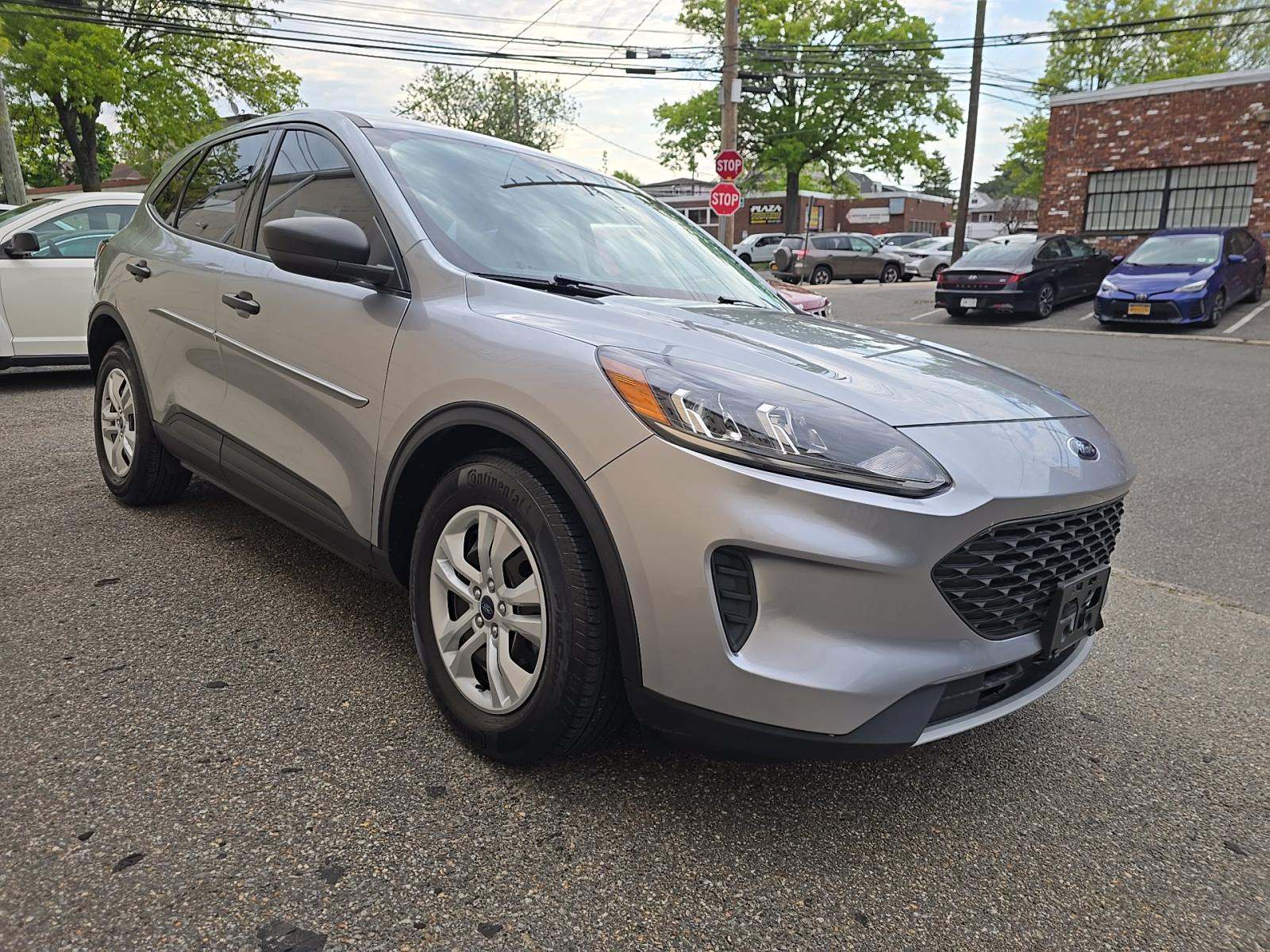 FORD ESCAPE - 4
