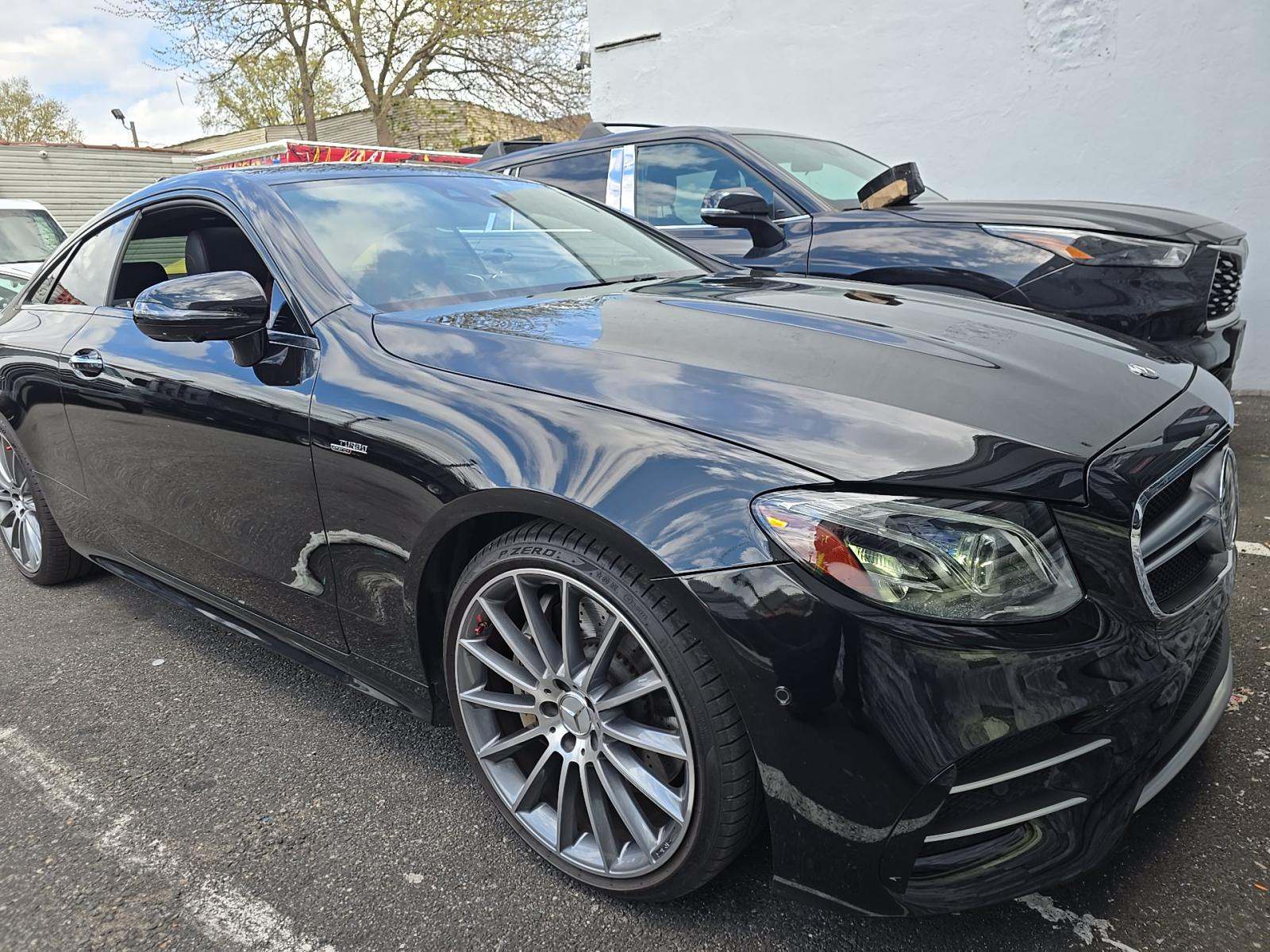 MERCEDES-BENZ E-CLASS - 4