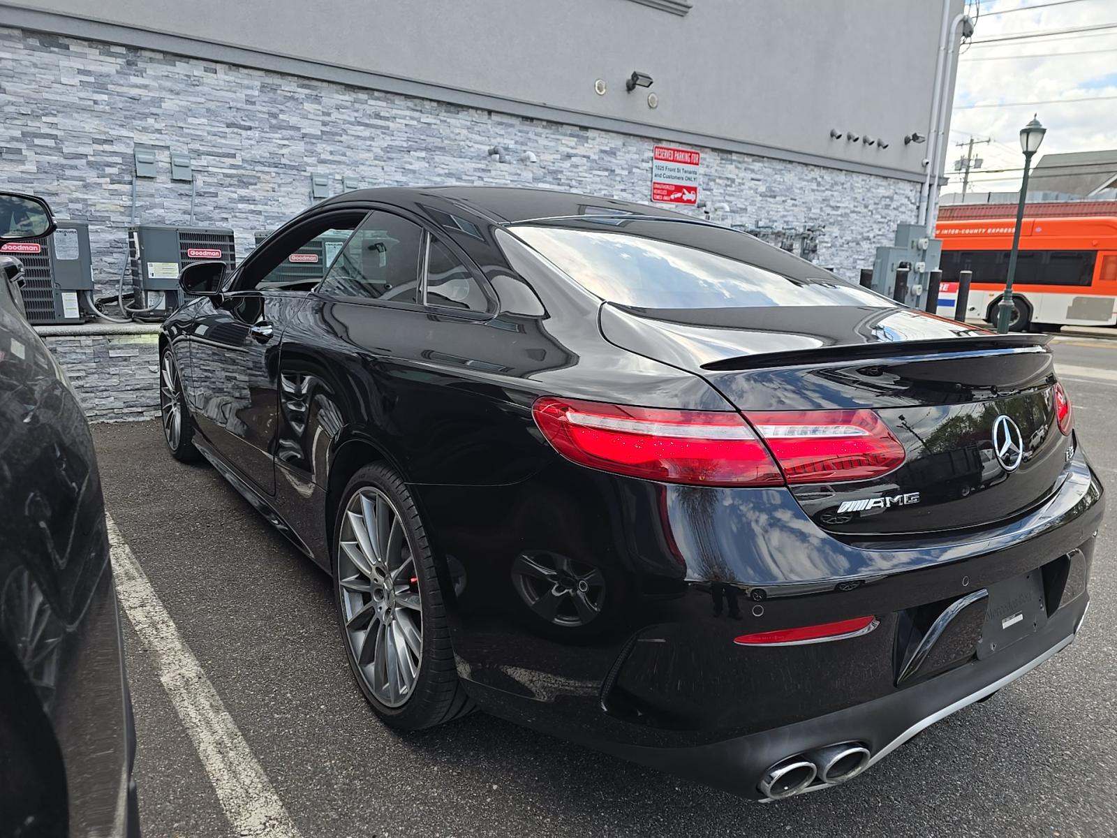 MERCEDES-BENZ E-CLASS - 2