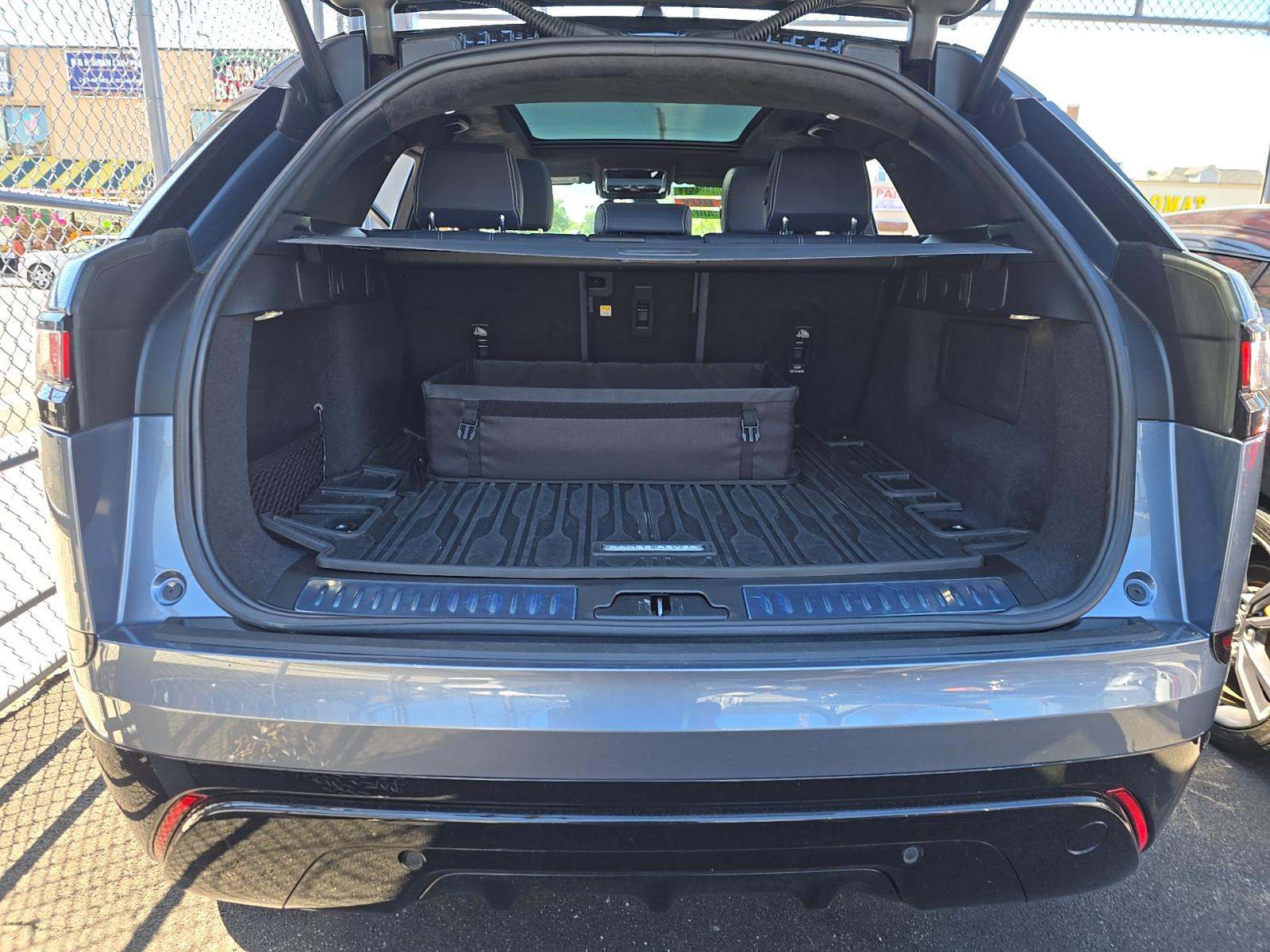 2023 Land Rover Range Rover Velar R-Dynamic S AWD