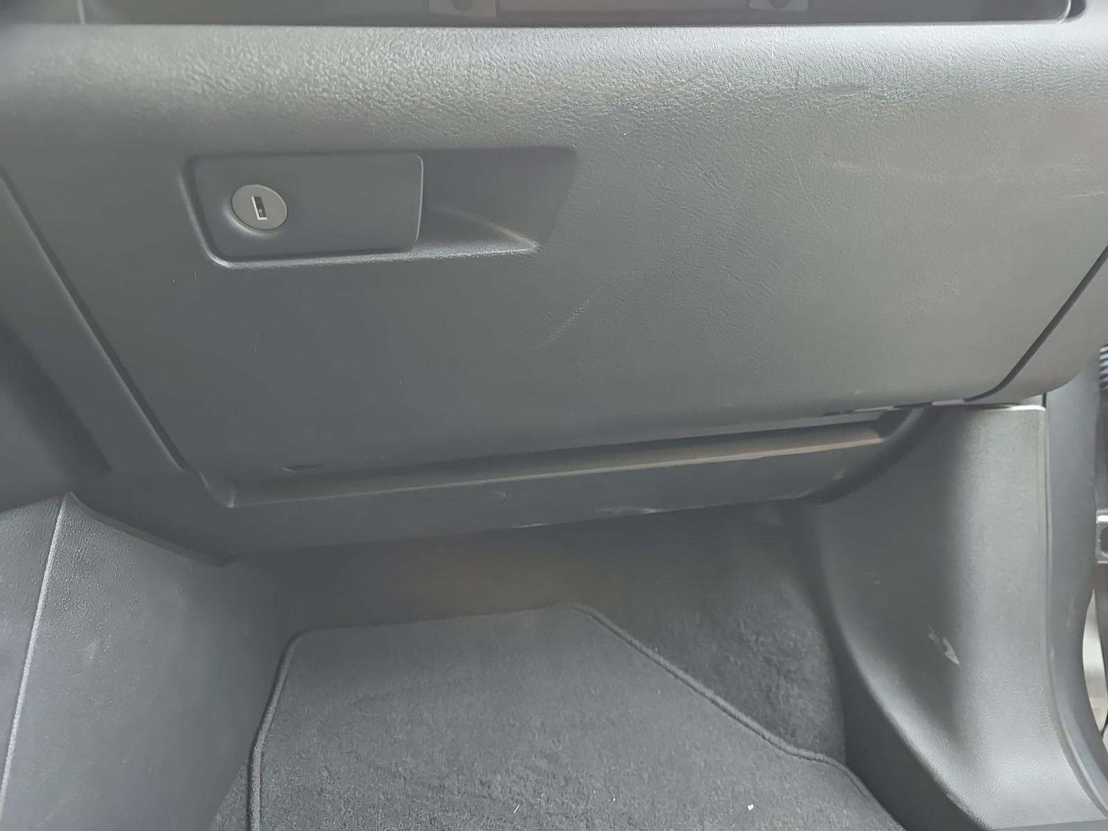 2025 Nissan Pathfinder SV AWD