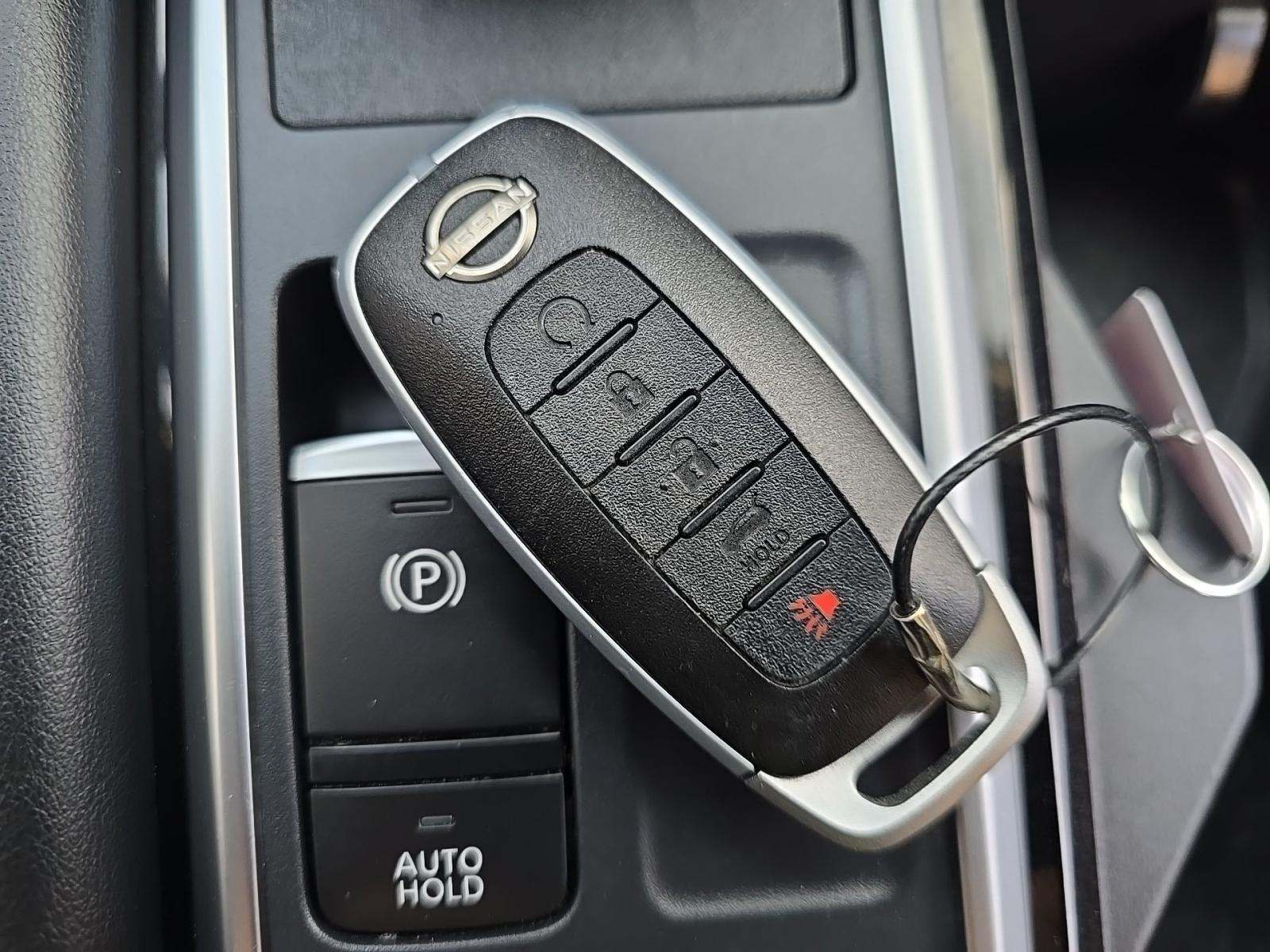 2025 Nissan Pathfinder SV AWD