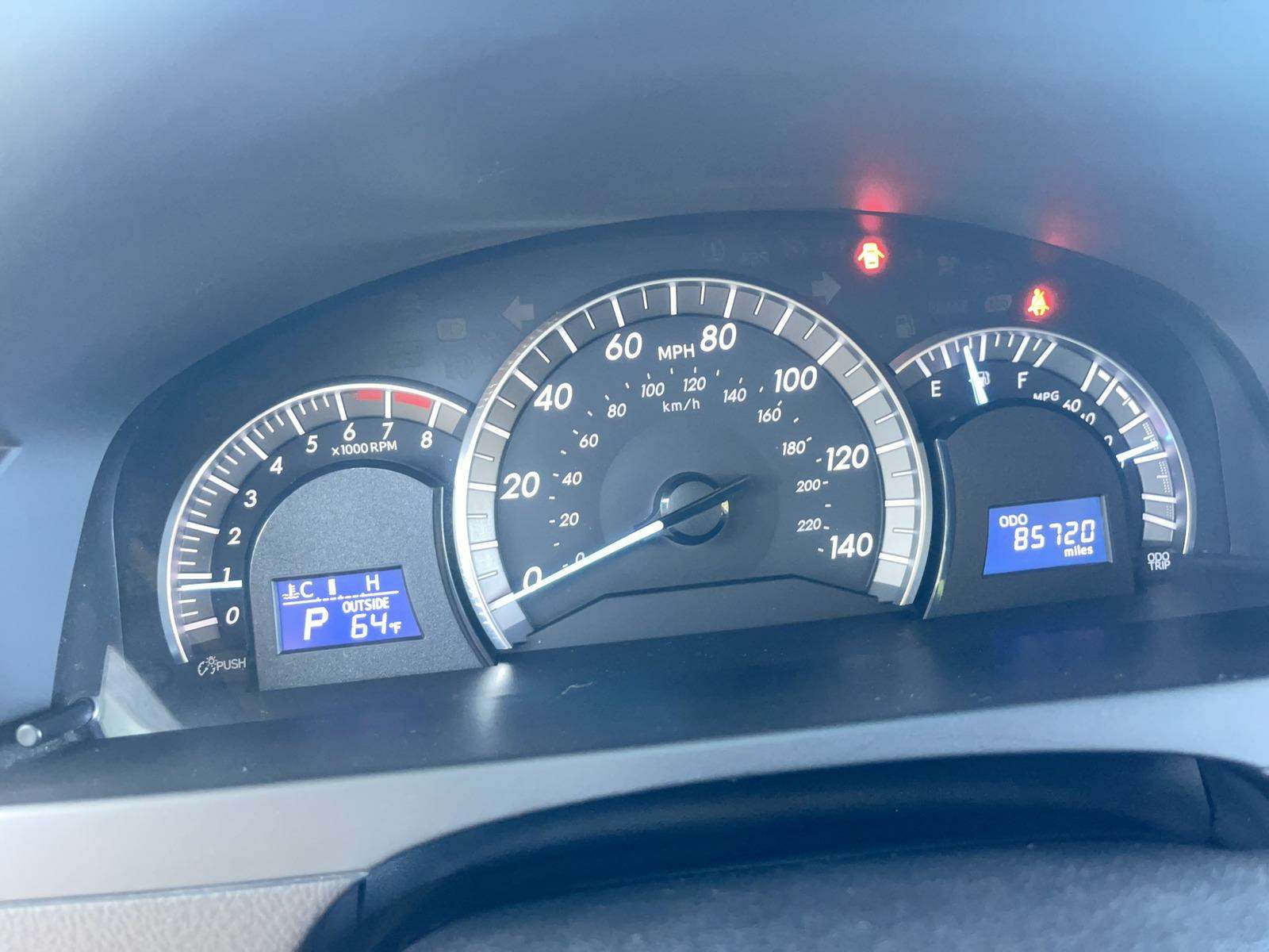 2012 Toyota Camry SE FWD