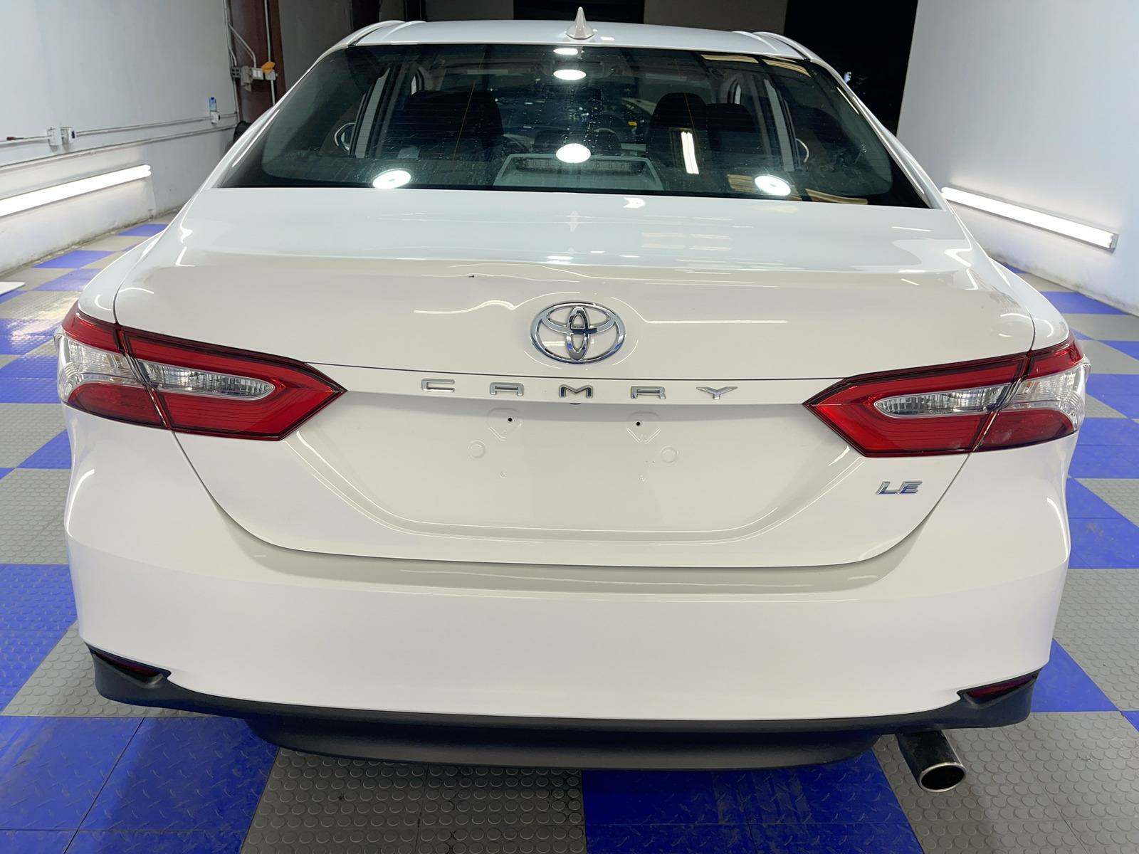 2020 Toyota Camry LE FWD