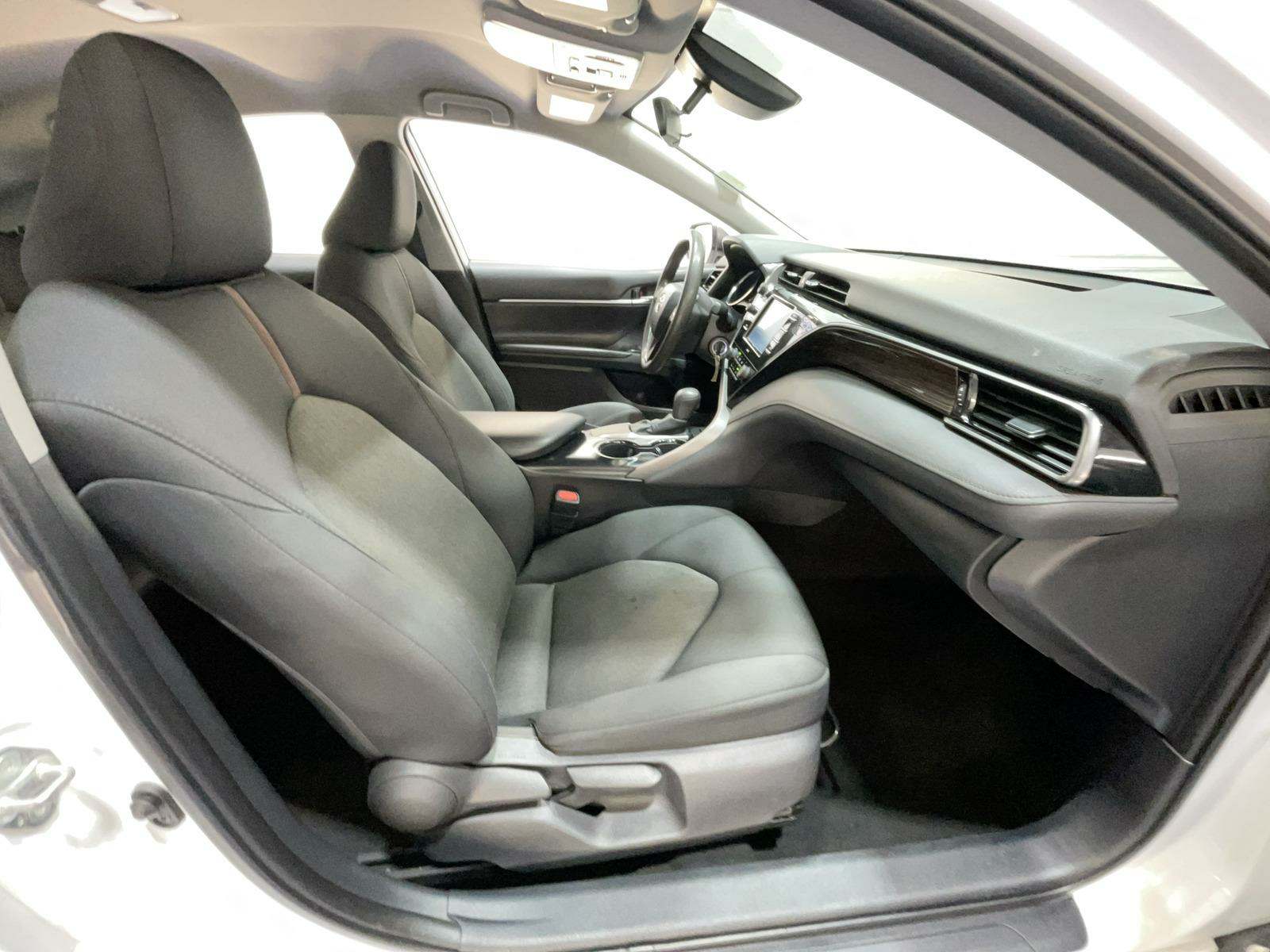 2020 Toyota Camry LE FWD