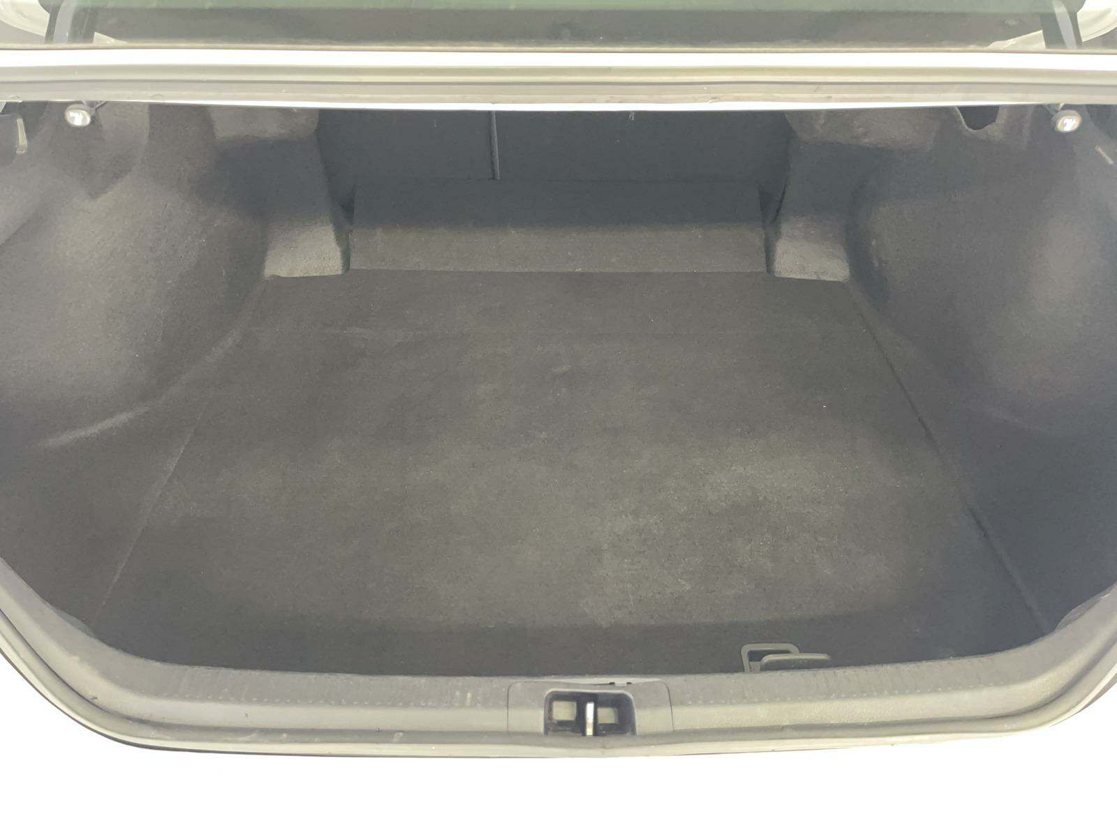 2020 Toyota Camry LE FWD