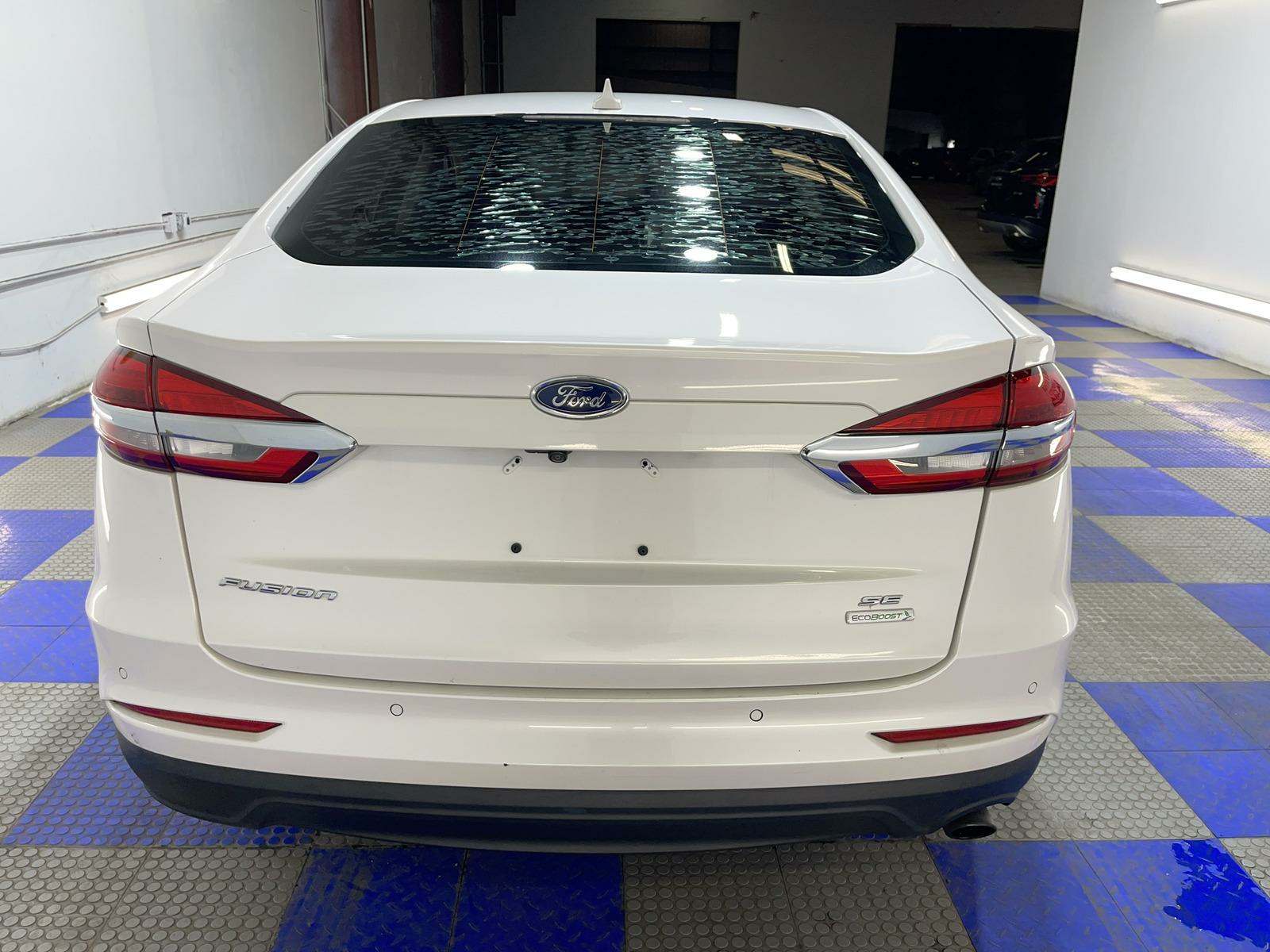 2019 Ford Fusion SE FWD