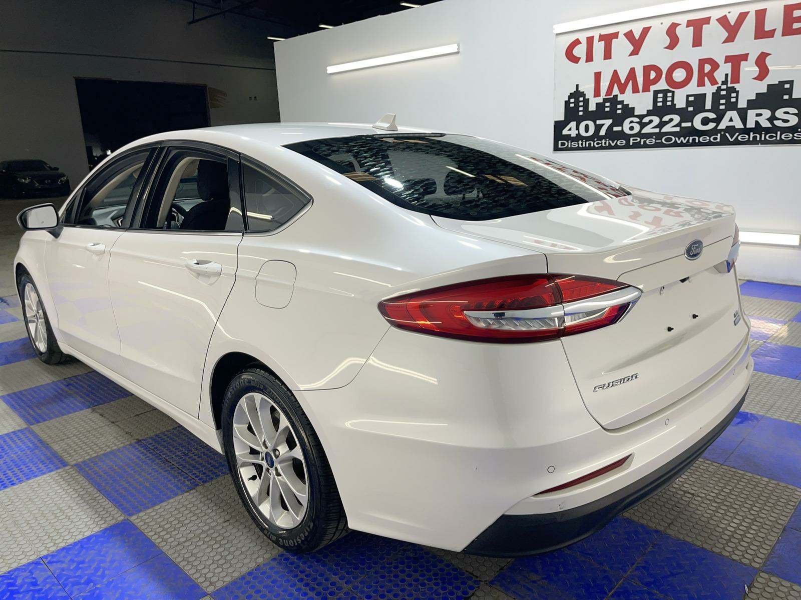 2019 Ford Fusion SE FWD
