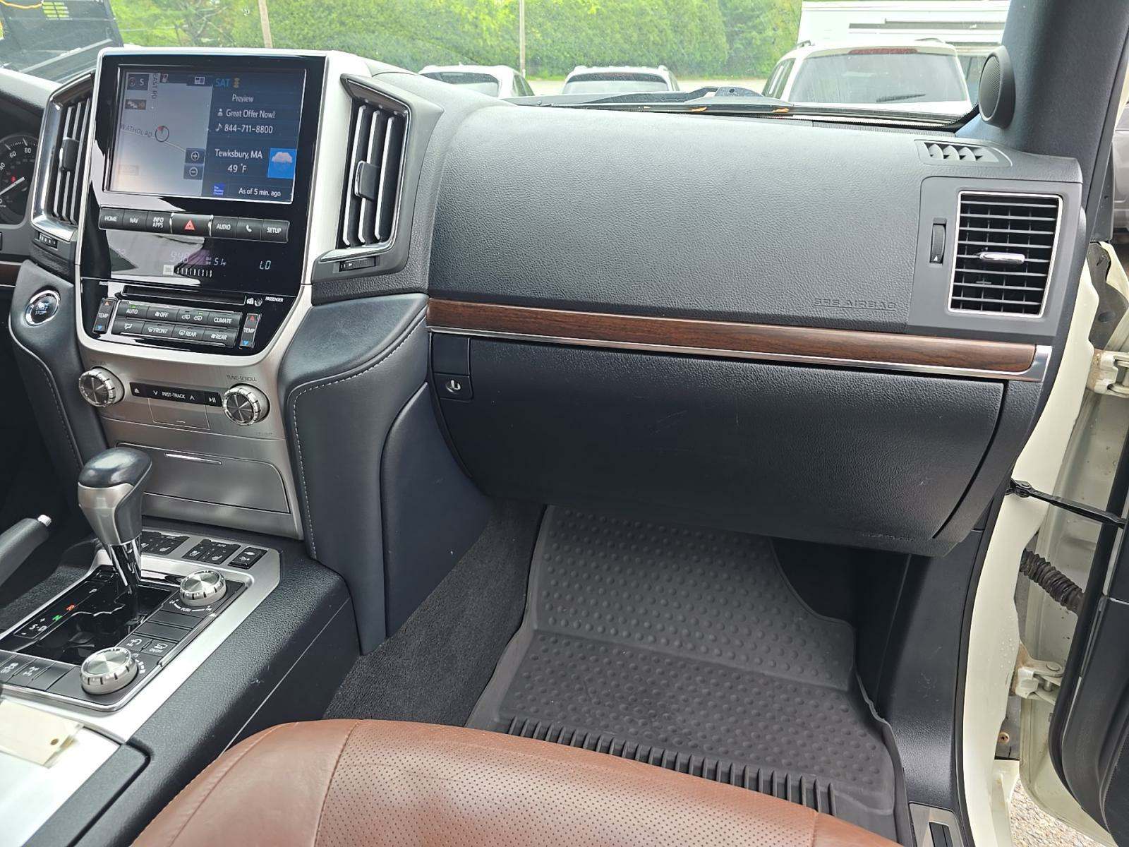 2019 Toyota Land Cruiser Base AWD