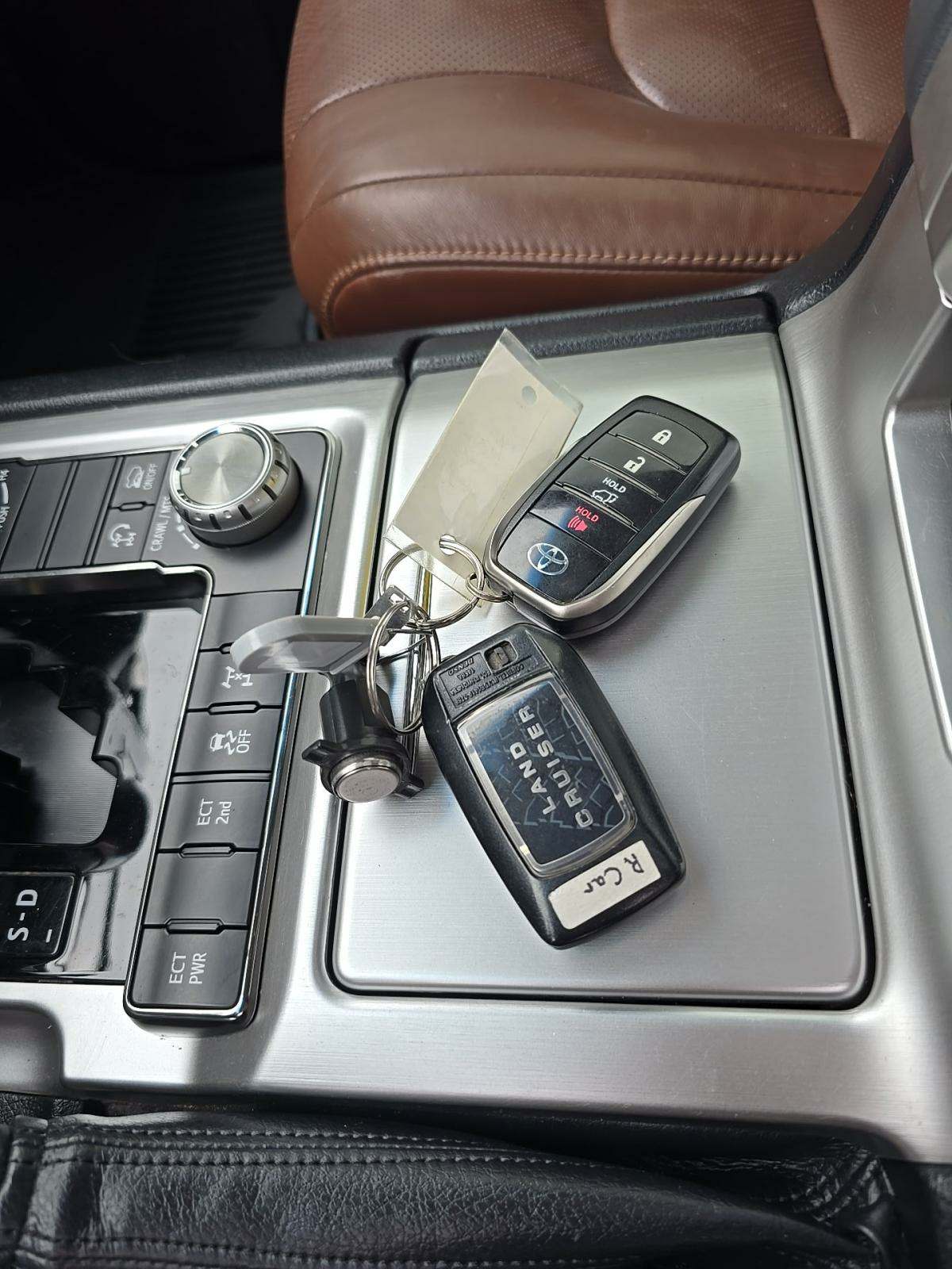 2019 Toyota Land Cruiser Base AWD