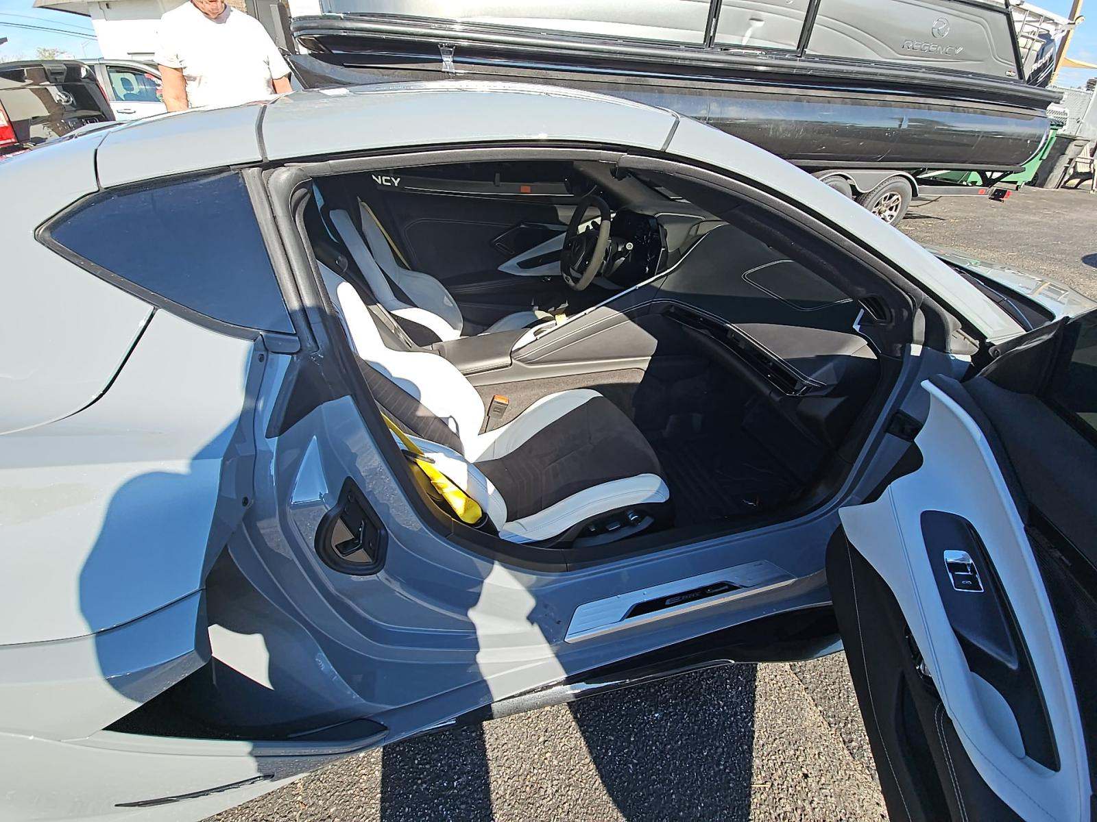 2025 Chevrolet Corvette E-Ray AWD