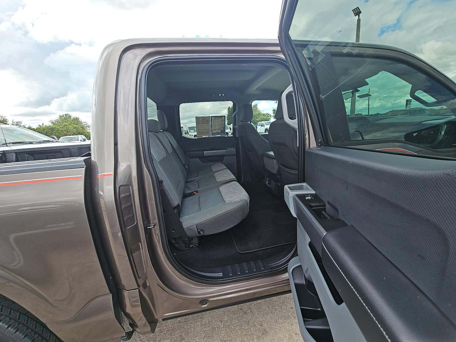 2023 Ford F-150 XLT AWD