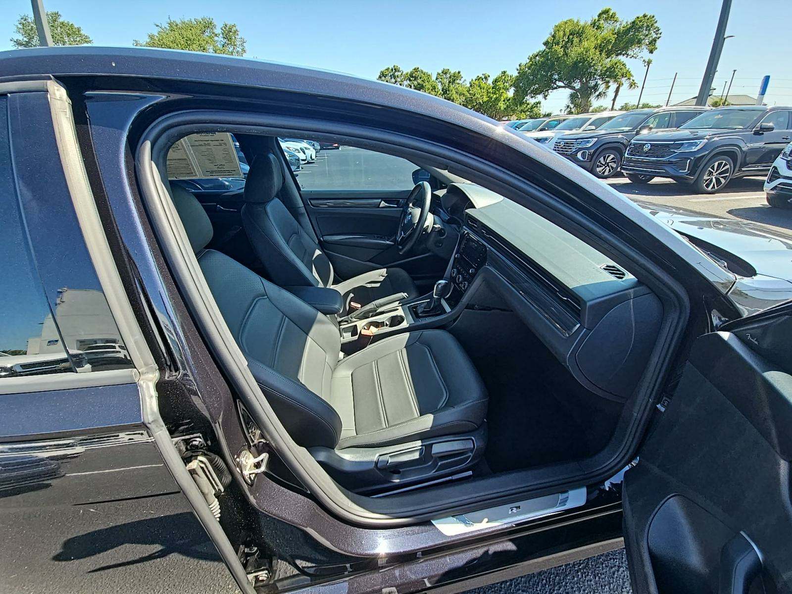 2021 Volkswagen Passat 2.0T R-Line FWD