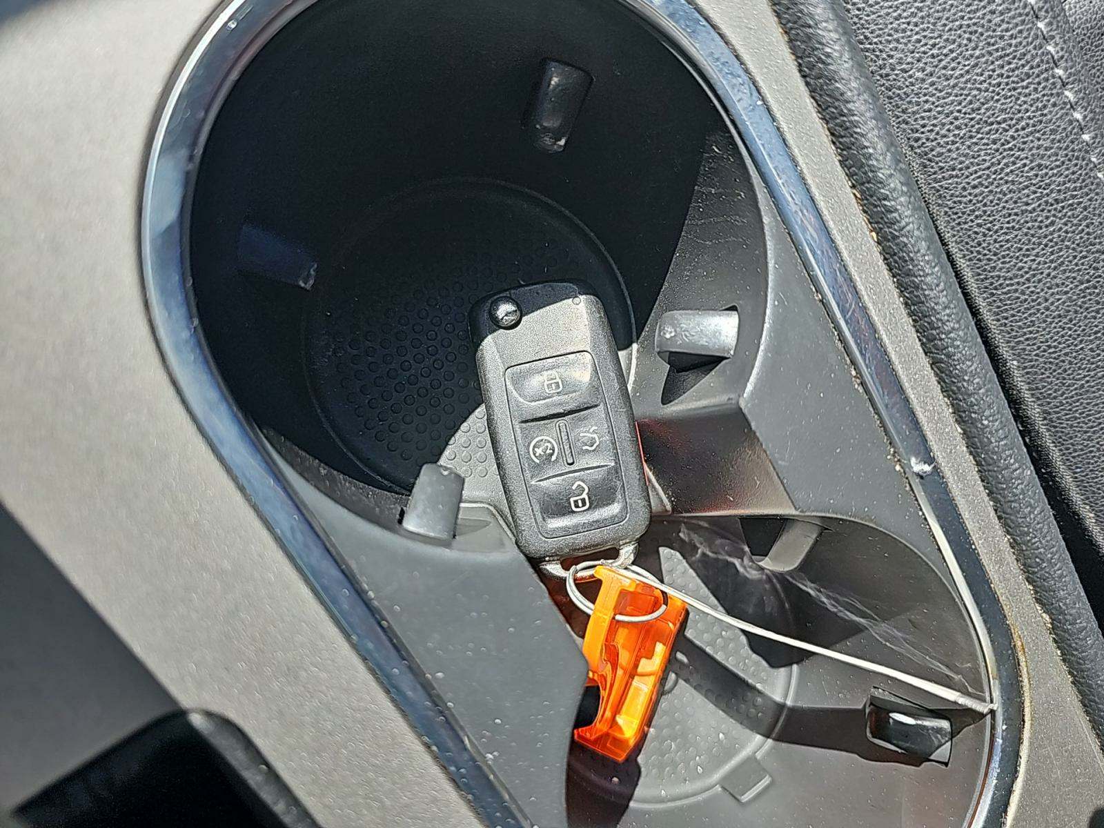 2021 Volkswagen Passat 2.0T R-Line FWD