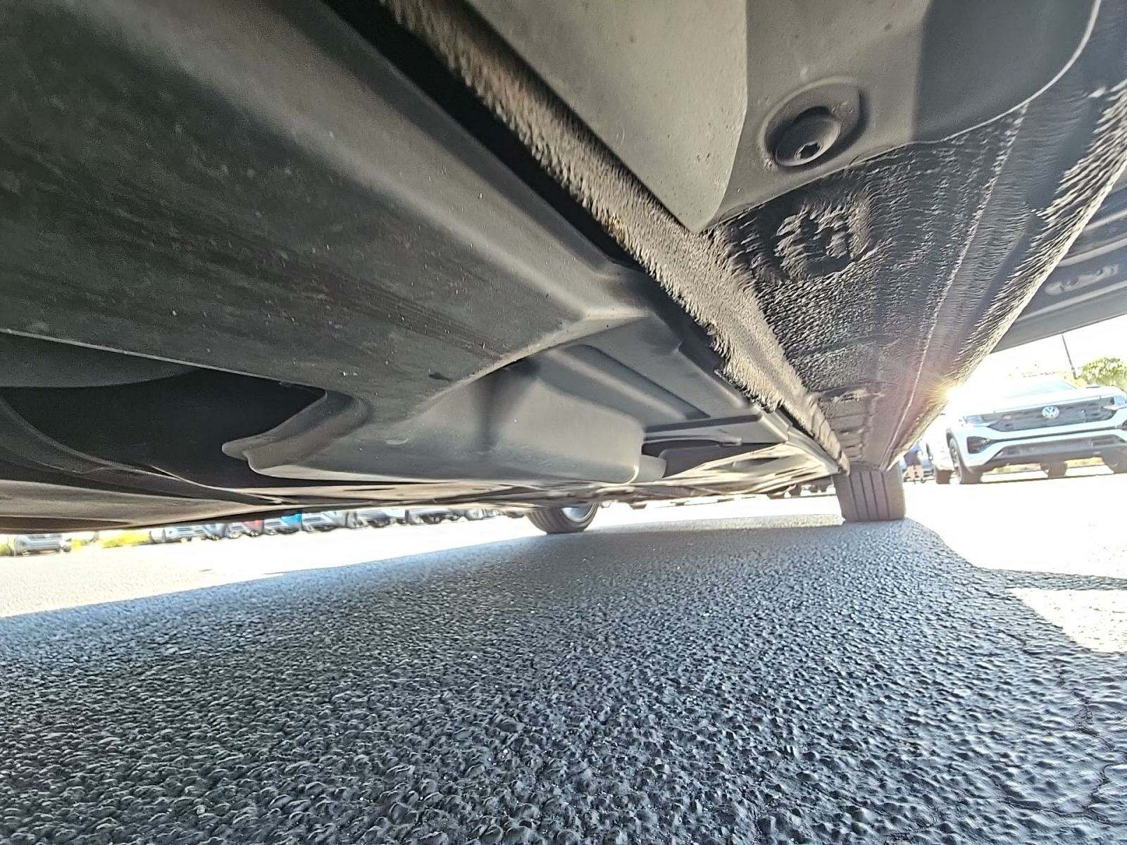 2021 Volkswagen Passat 2.0T R-Line FWD