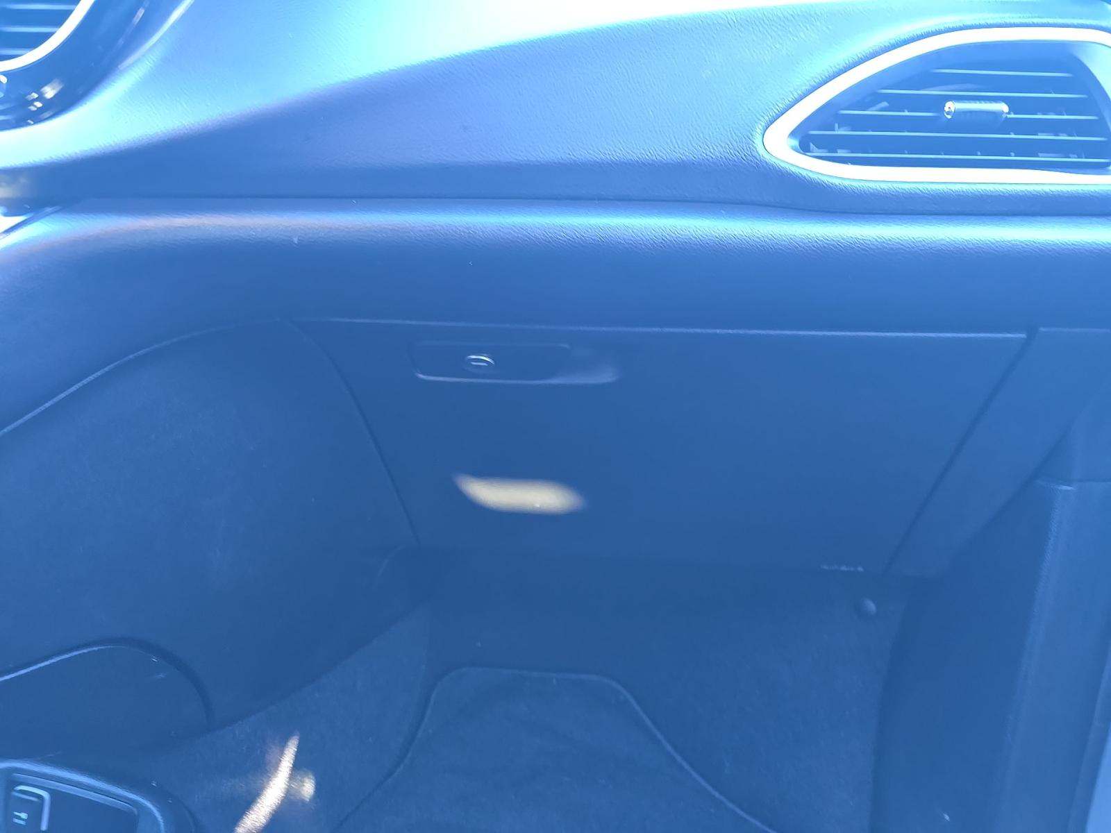 2025 Chrysler Pacifica Select FWD