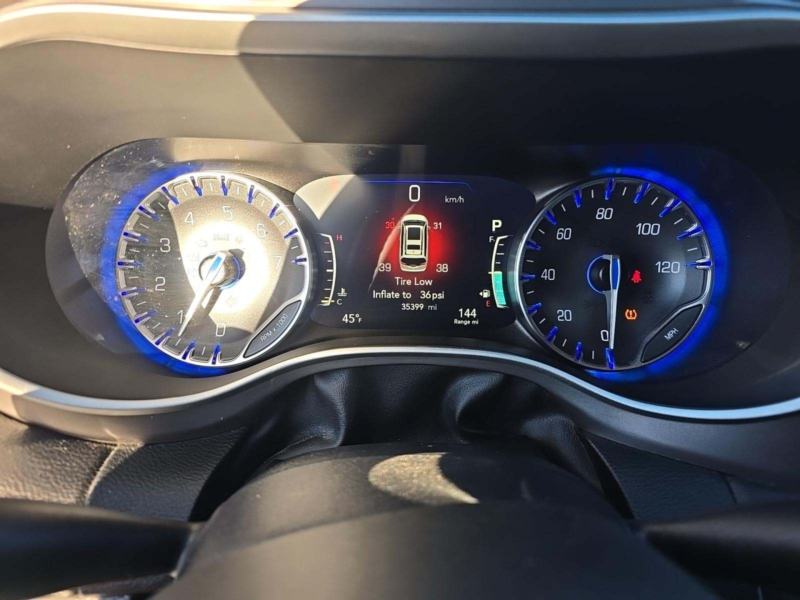 2025 Chrysler Pacifica Select FWD